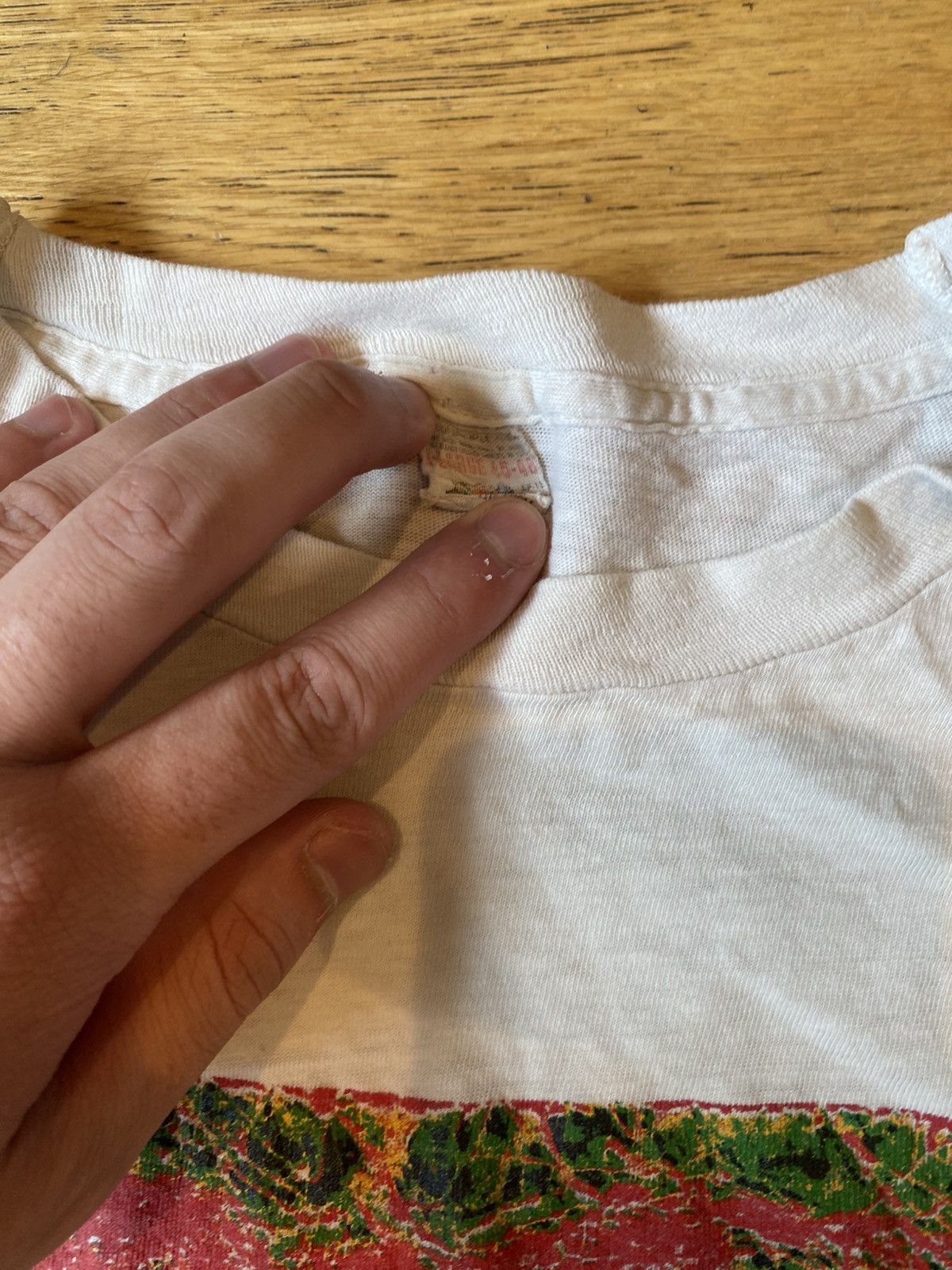 Vintage Vintage 90s tee Size US L / EU 52-54 / 3 - 3 Thumbnail