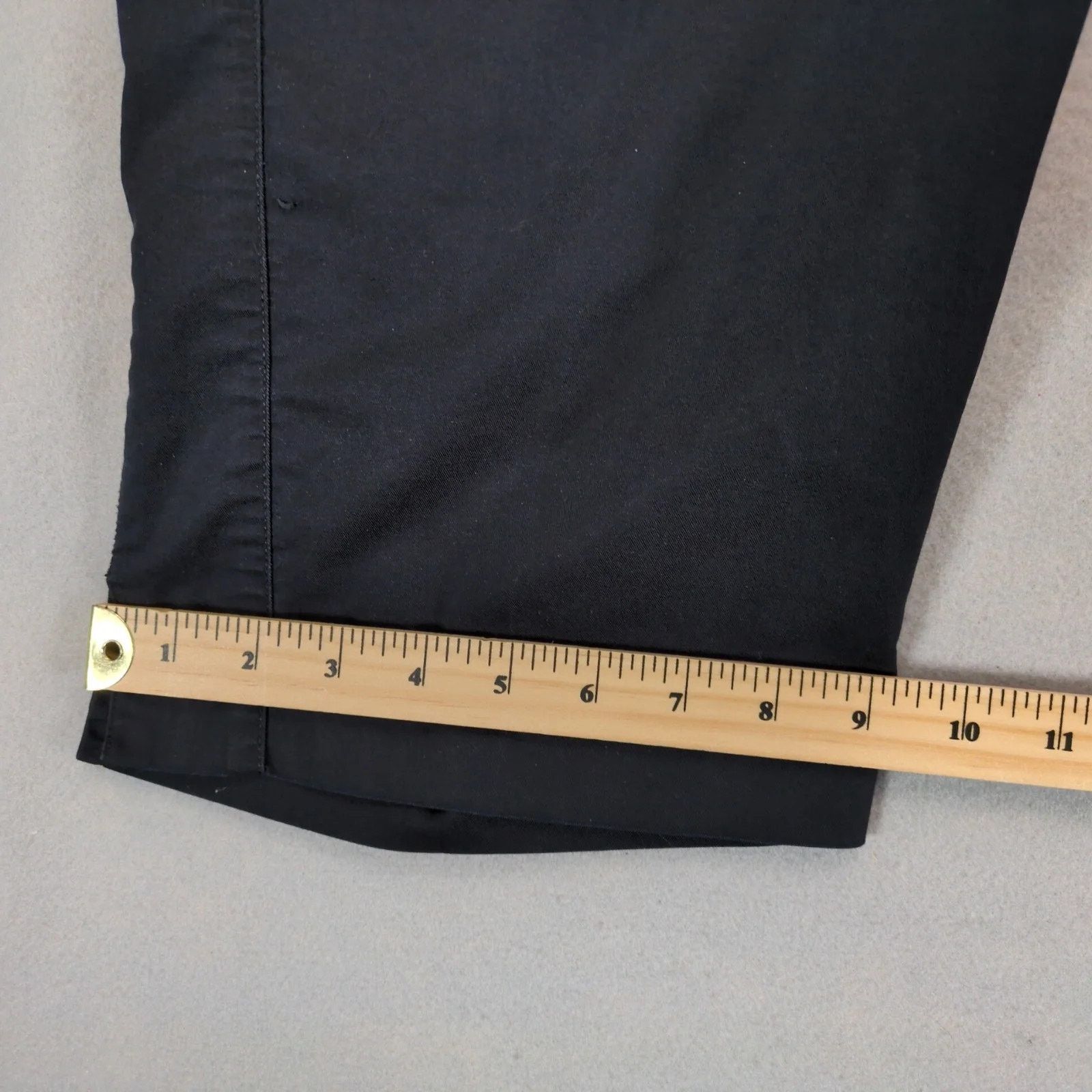 Adidas Vtg Y2K Adidas Stretch Black Shorts Women's 14 35x14" Size 36" / US 14 / IT 50 - 9 Thumbnail