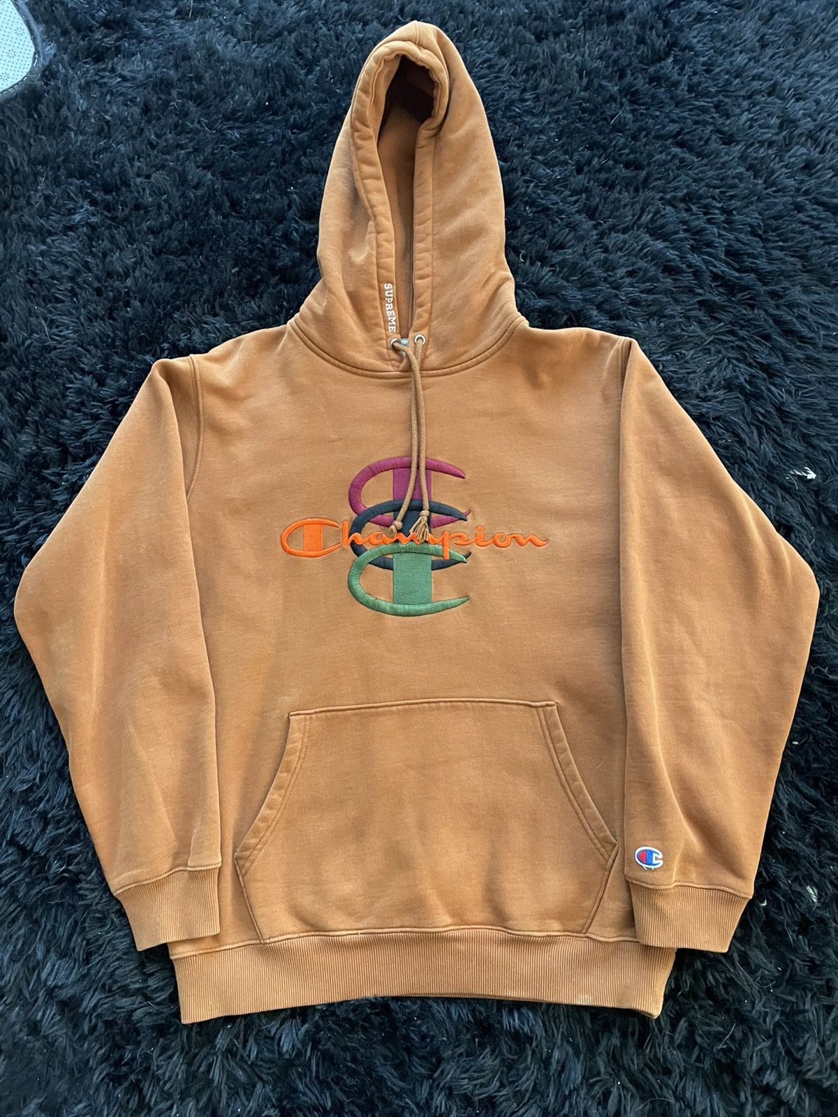 Champion × Supreme Supreme x Champion Stacked C Logo Size US L / EU 52-54 / 3 - 1 Thumbnail