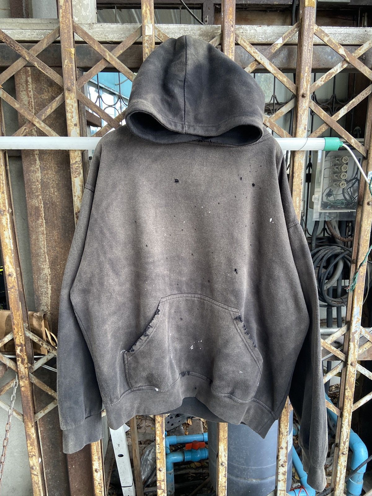 Vintage Vintage Faded Distressed Hoodie Size US XL / EU 56 / 4 - 4 Thumbnail