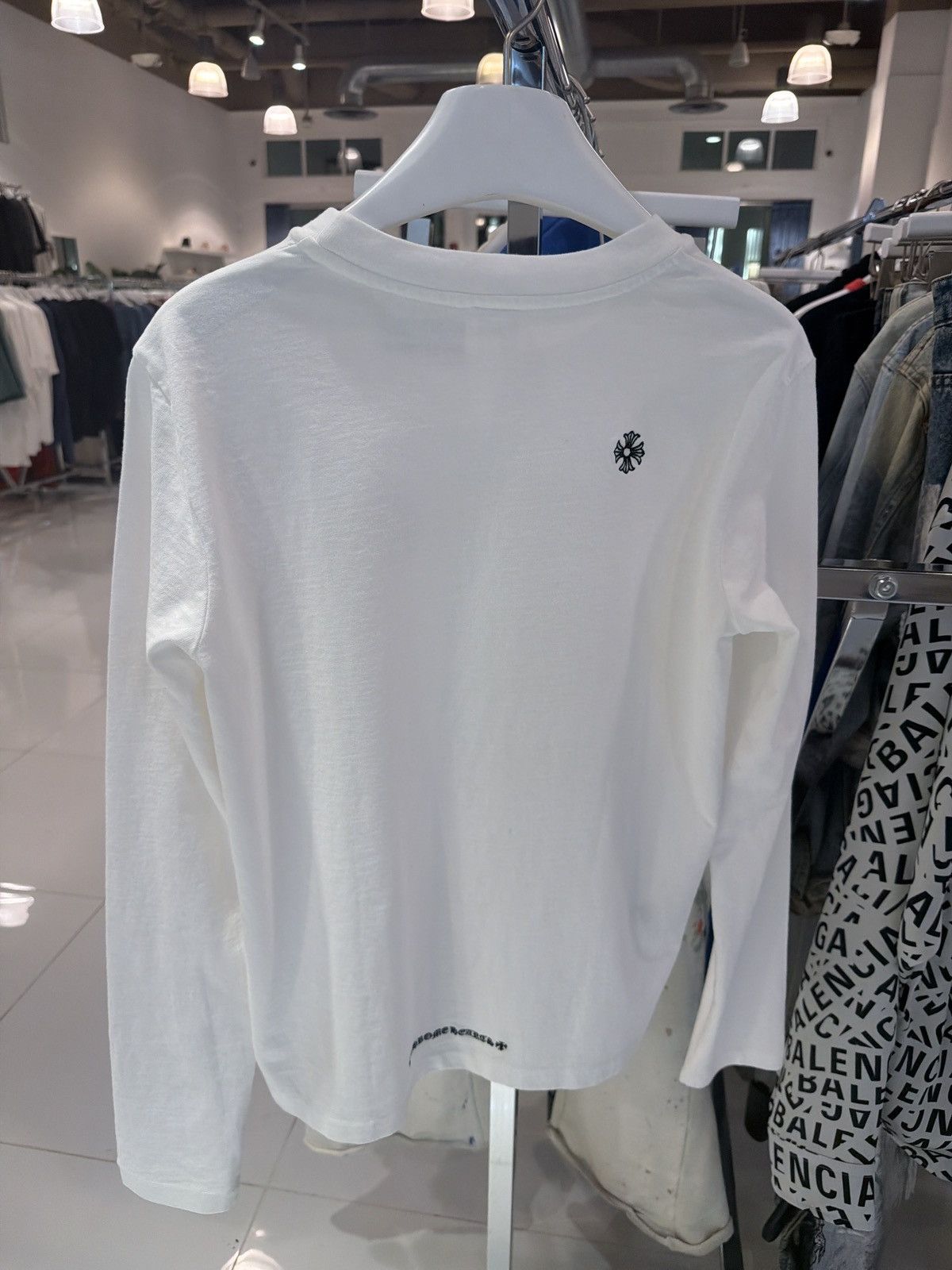 Chrome Hearts Chrome Hearts Embroidered Dagger White L/S Size US M / EU 48-50 / 2 - 2 Thumbnail