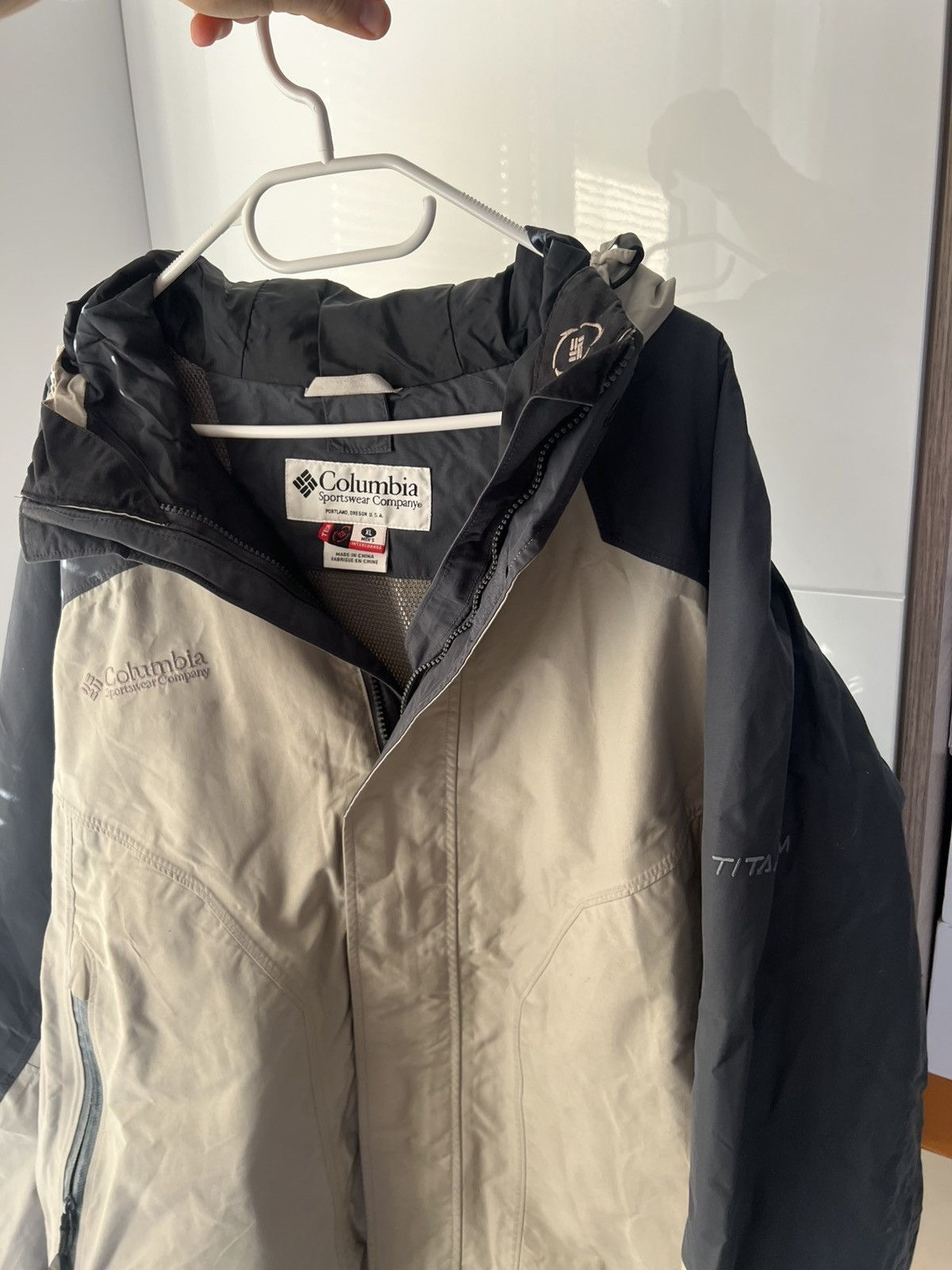 Columbia Vintage Columbia Waterproof Titanium Omni Tech Ski Jacket Size US XL / EU 56 / 4 - 4 Thumbnail