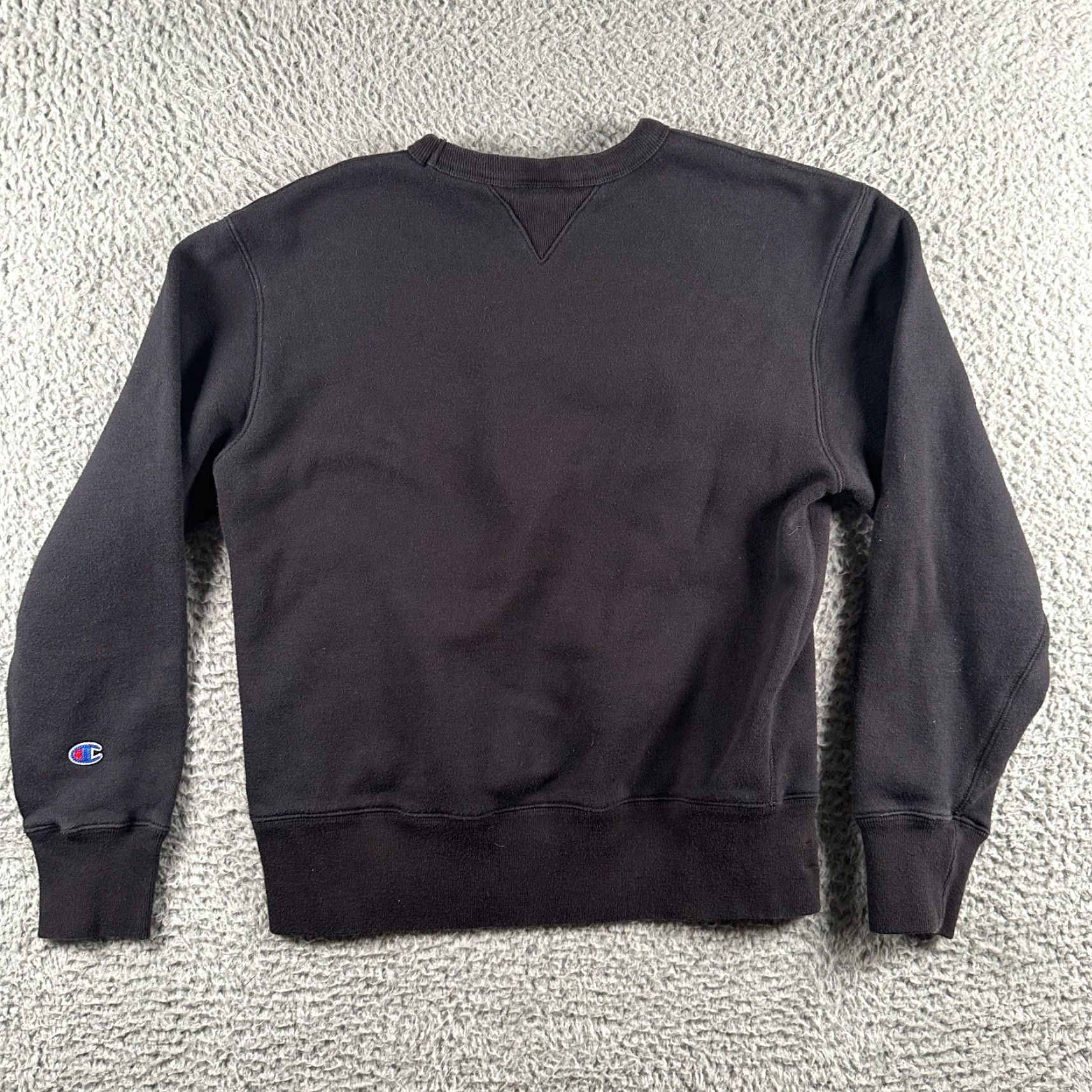 Champion VINTAGE Champion Sweatshirt Womens Medium Black Logo 100 Anniversary Graphic Long Sleeve Size M / US 6-8 / IT 42-44 - 7 Thumbnail