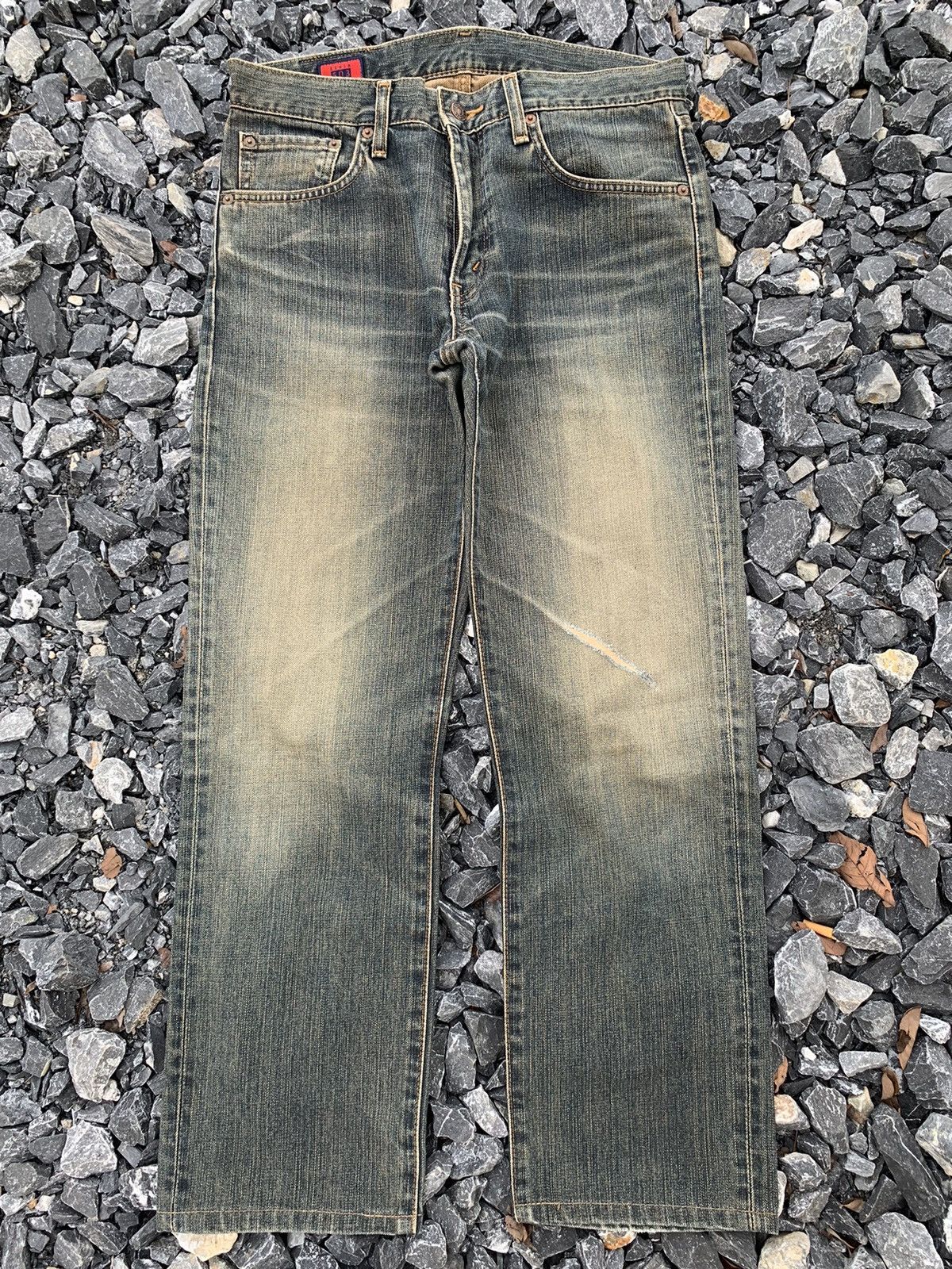 Edwin VINTAGE EDWIN 503ZZ RUSTY MUDWASH JAPANESE DISTRESSED DENIM Size US 30 / EU 46 - 2 Thumbnail
