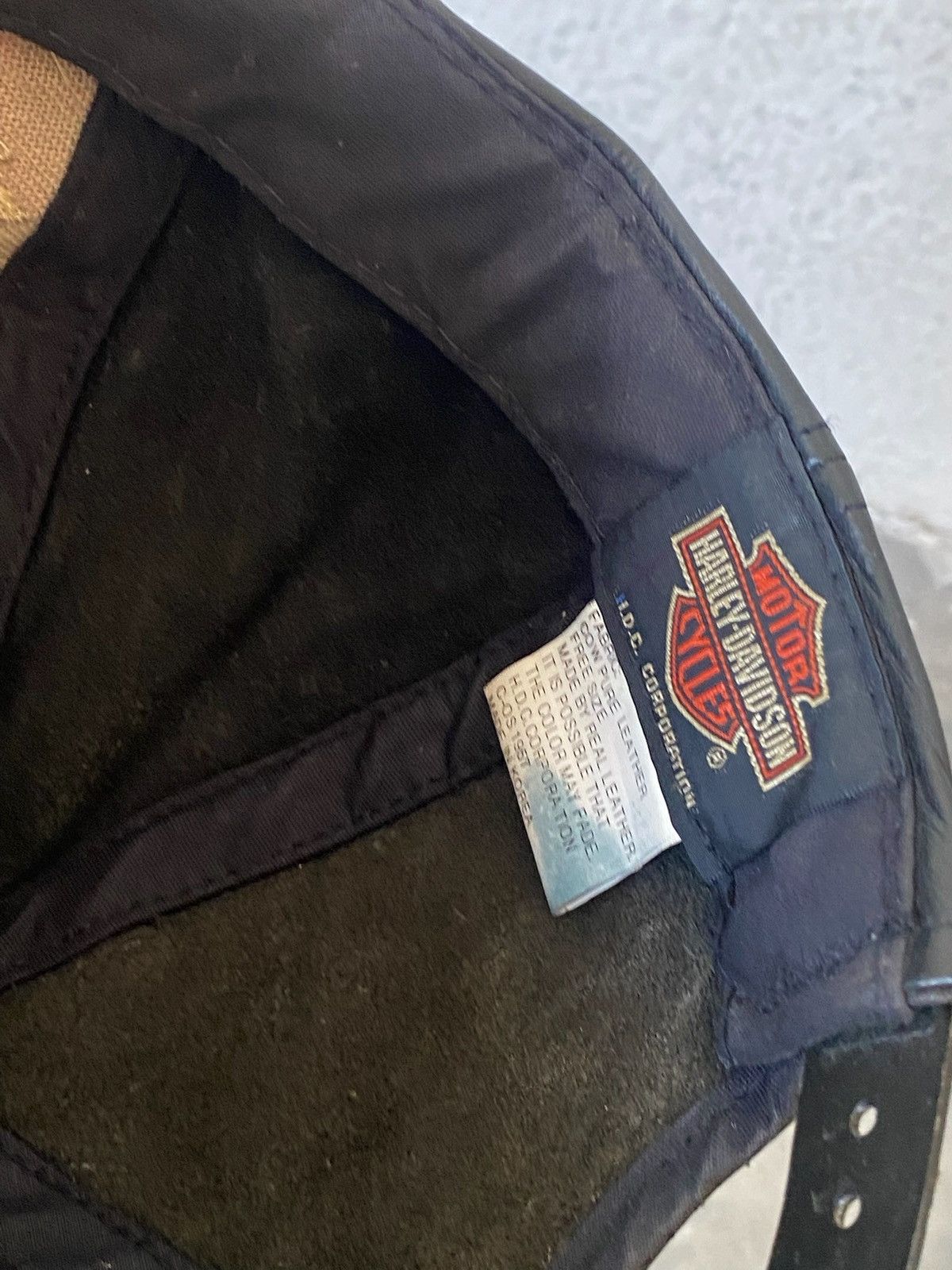 Harley Davidson Vintage Harley Davidson Life Ain’t Easy Cow Pure Leather Hat Size ONE SIZE - 5 Thumbnail