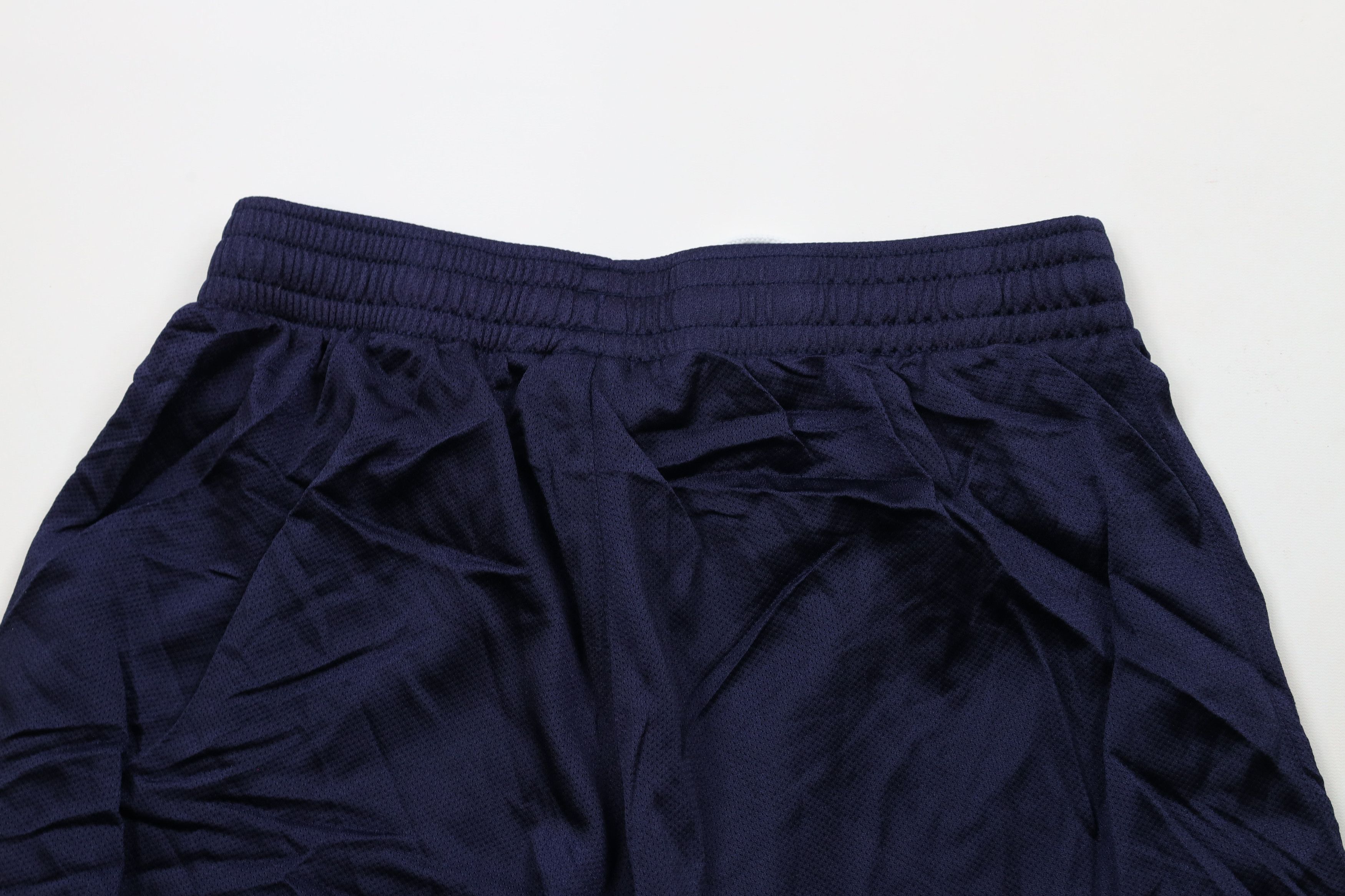 Adidas × Vintage Retro Adidas University of Michigan Basketball Shorts Size US 36 / EU 52 - 10 Thumbnail