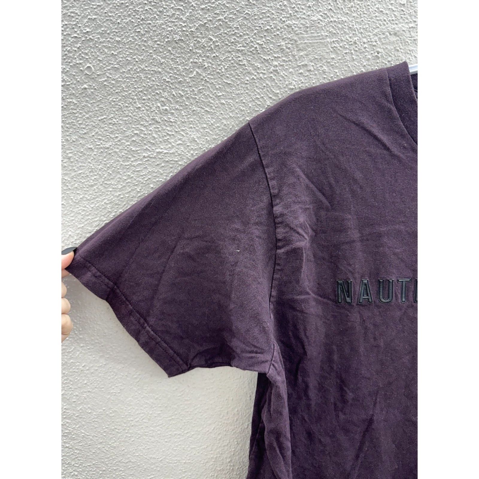 Nautica Nautica Jeans Company Mens T-Shirt Purple Short Sleeve Textured Logo Size L - Regular Fit, Cotton, Round Neck, Casual Shirt, Men Size US L / EU 52-54 / 3 - 2 Thumbnail