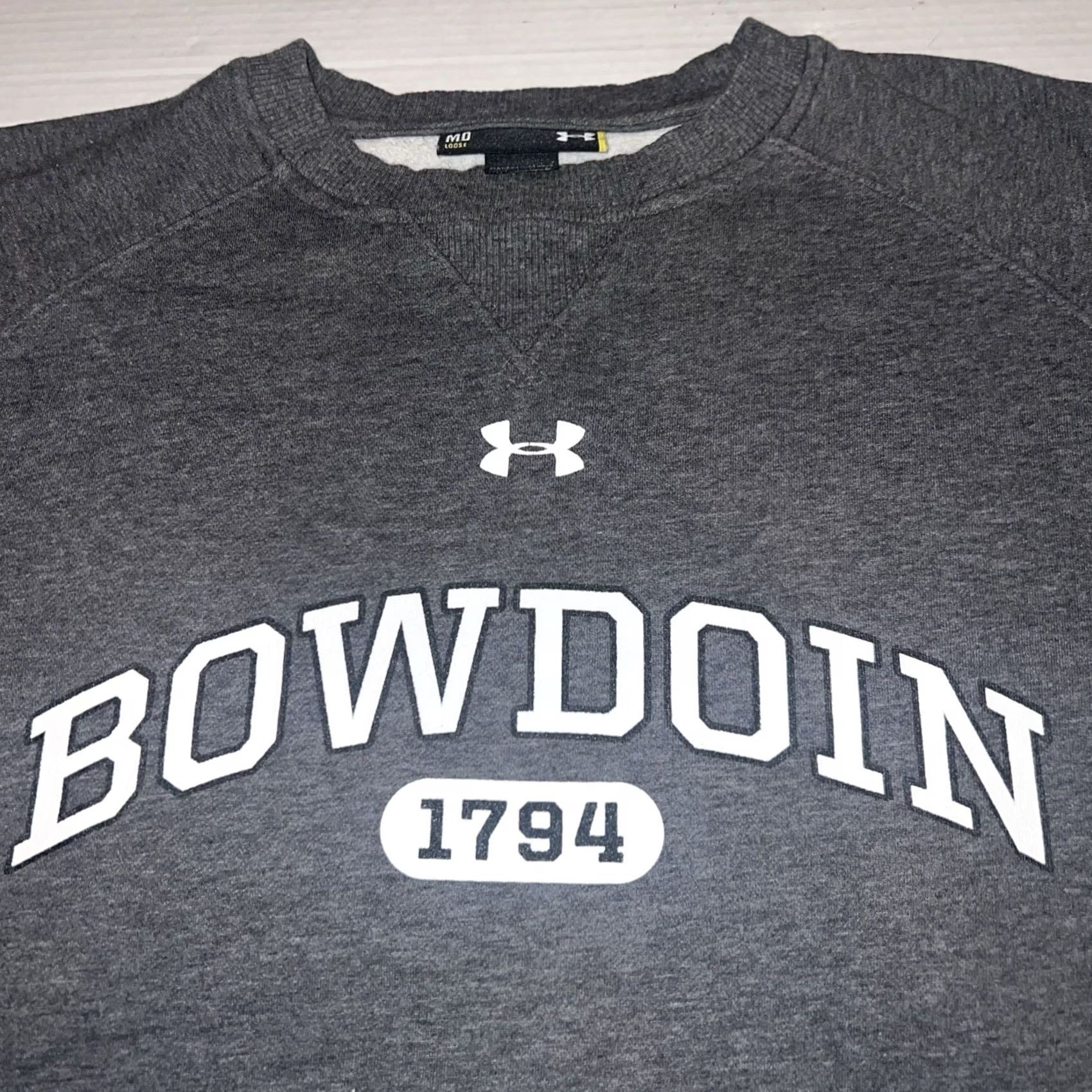 Under Armour Under Armour Sweatshirt Men's M Gray Bowdoin College Logo Polar Bears Crew Neck Long Sleeve Knit Cotton All Seasons Pullover Regular Fit Size US M / EU 48-50 / 2 - 2 Thumbnail