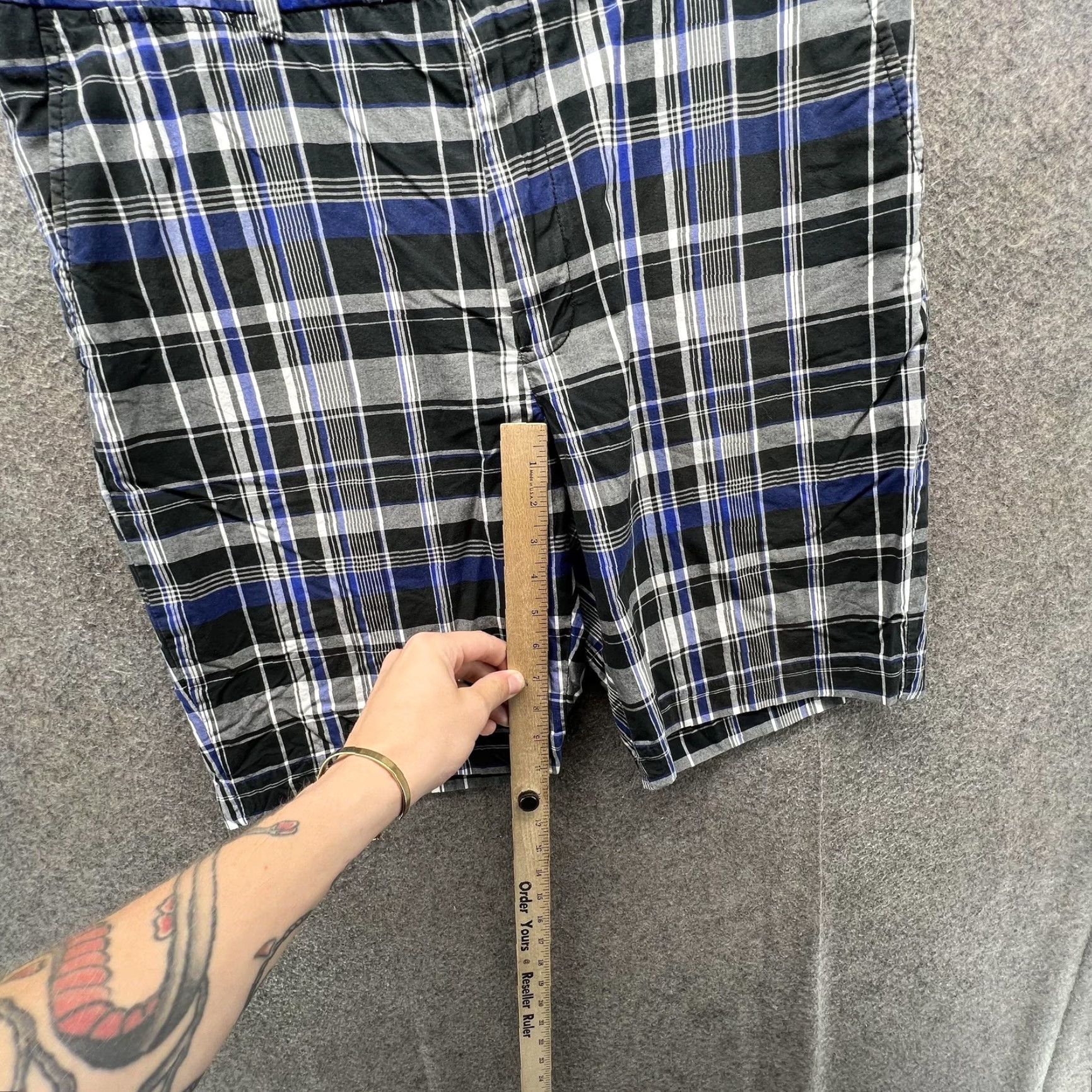 Polo Ralph Lauren Polo Golf Ralph Lauren Shorts Mens 33 Plaid Chino 10 Inseam Casual Blue Multicolor Pocketed Slim Front Mens Clothing Size US XS / EU 42 / 0 - 6 Thumbnail