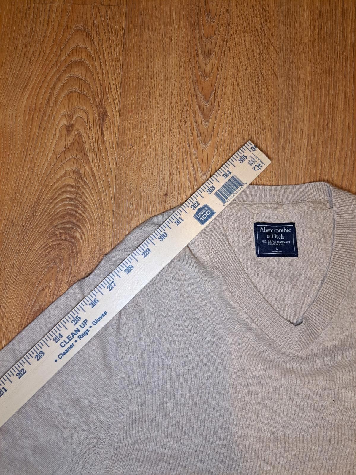 Abercrombie & Fitch Abercrombie & Fitch Sweater Mens Large Beige V Neck Wool Size US L / EU 52-54 / 3 - 7 Thumbnail