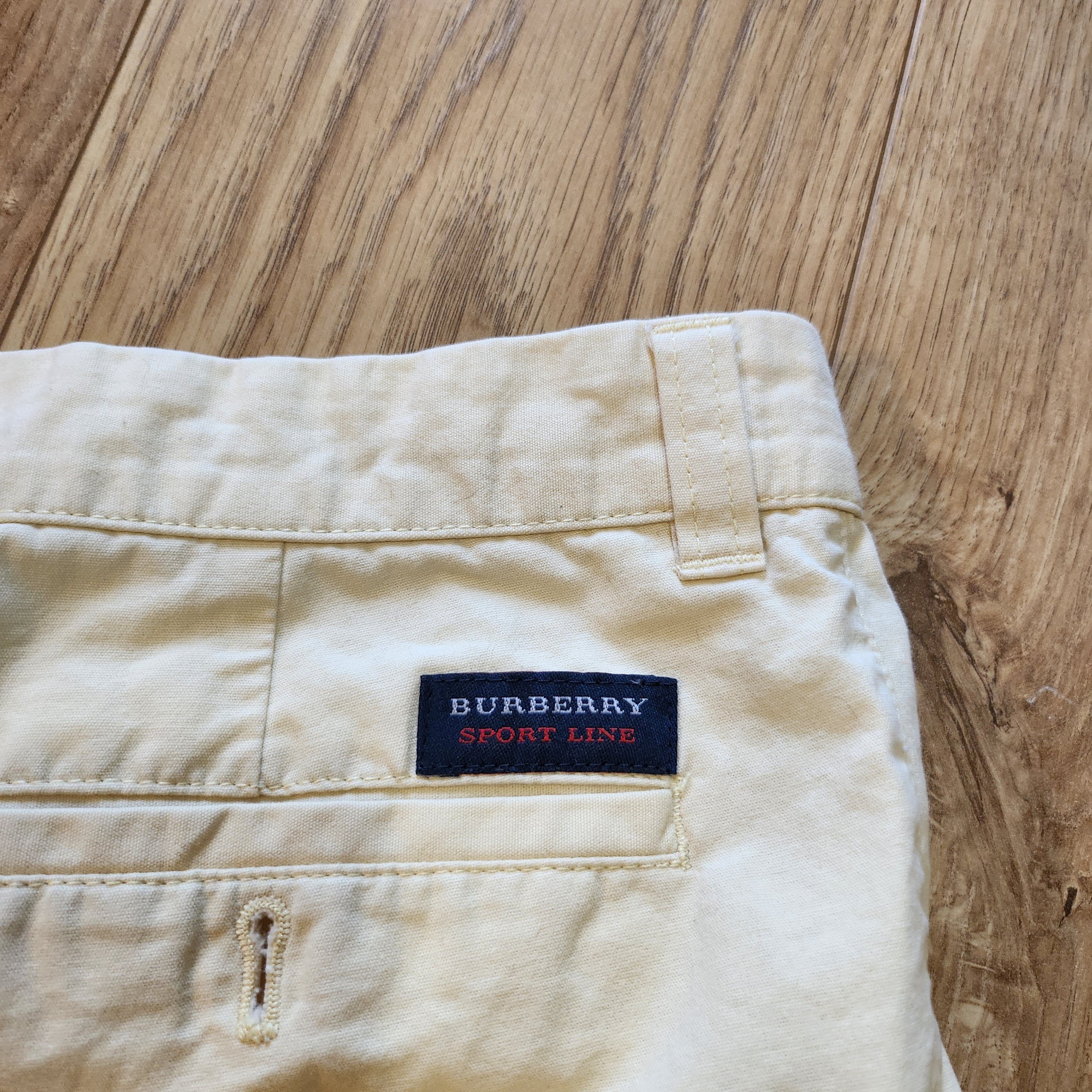 Burberry Burberry Sport Shorts Yellow Size US 34 / EU 50 - 5 Thumbnail