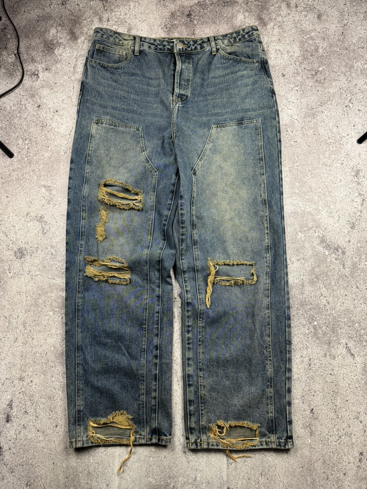 Japanese Brand Vintage Washed Distressed Baggy Jeans Y2K Style Japanesse Size US 32 / EU 48 - 1 Thumbnail