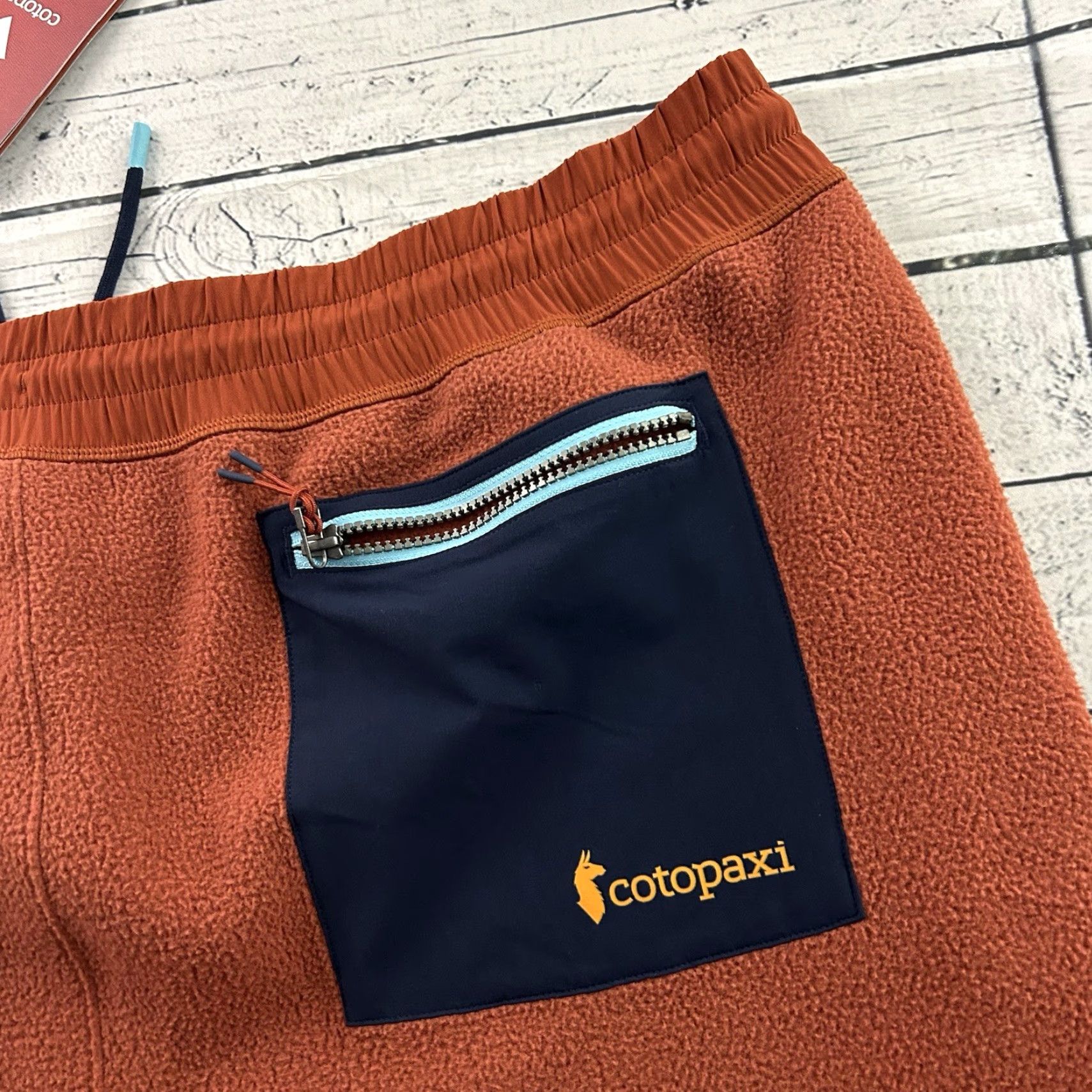 Cotopaxi Cotopaxi Abrazo Fleece Jogger Mens 2XL Orange Pants Jogger Activewear 2XL Mens Orange Fleece 90s? Size US 39 - 7 Thumbnail