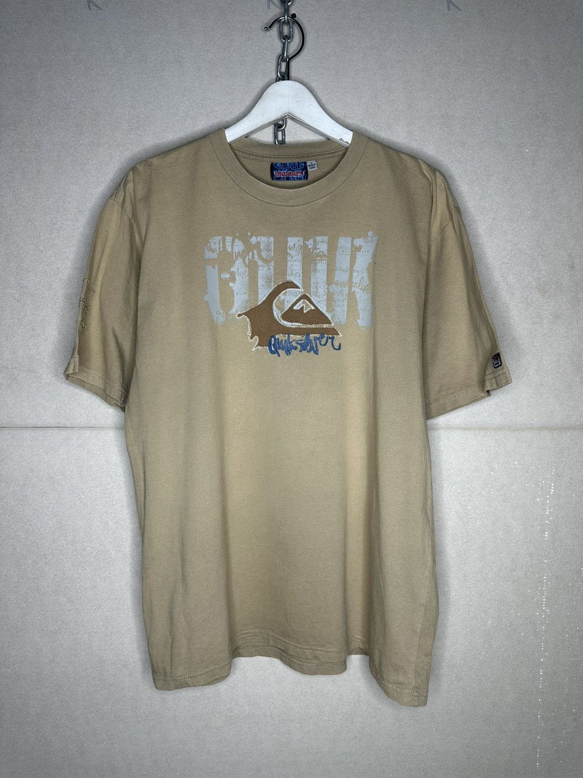 Quiksilver Vintage Quiksilver T-Shirt Men’s M Surf Skate Graphic Tee Size US XL / EU 56 / 4 - 1 Thumbnail