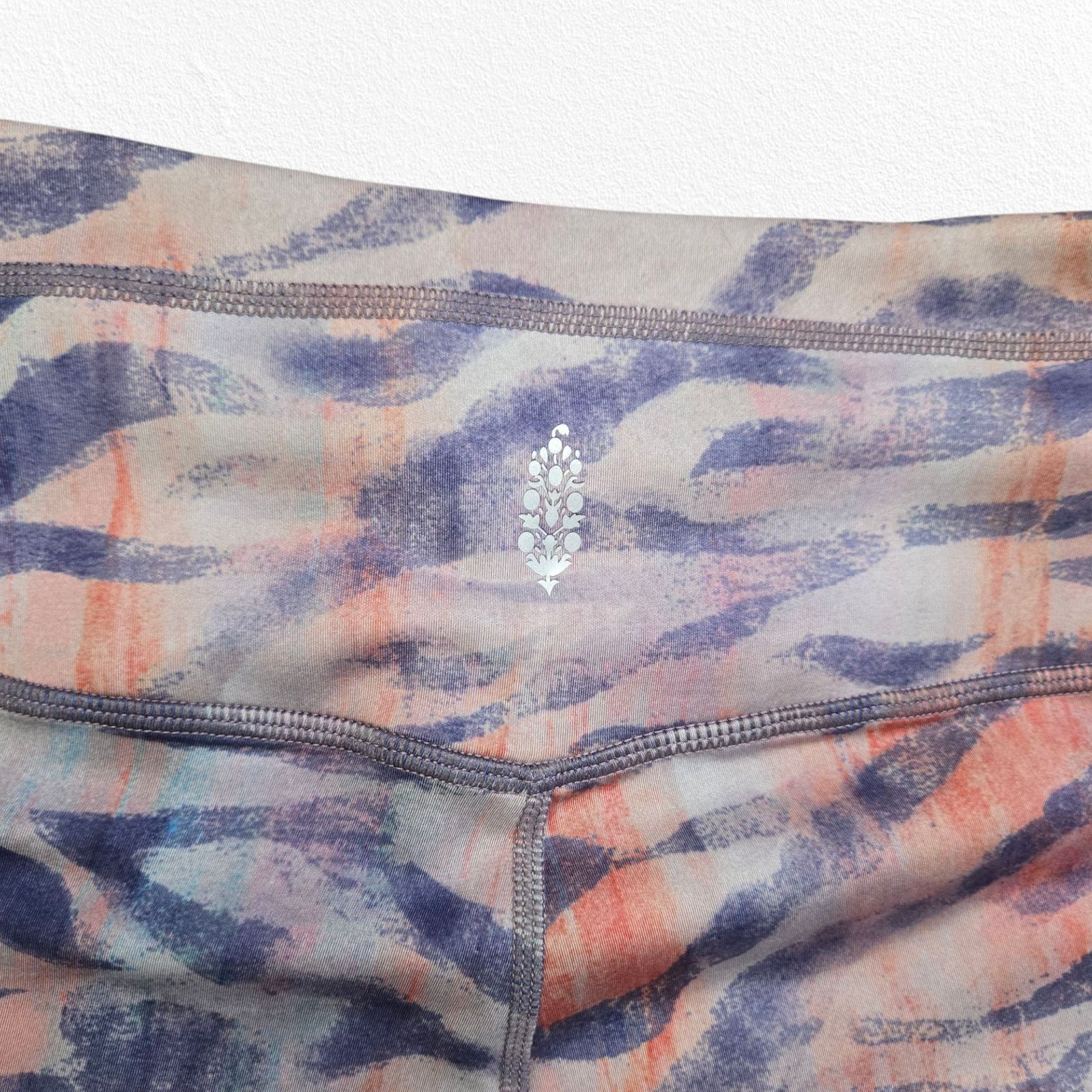 Free People FP Movement Beat The Heat Leggings Medium Size 28" / US 6 / IT 42 - 12 Thumbnail
