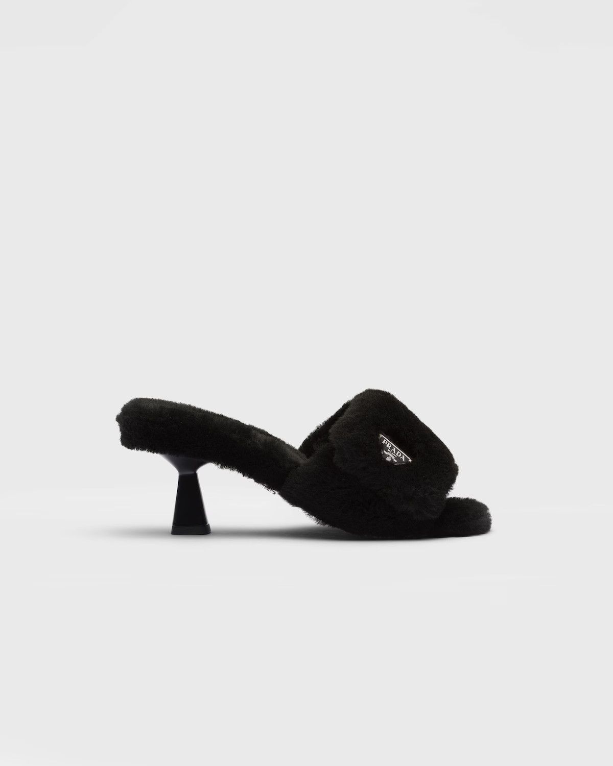 Prada o1w1db11124 Shearling Sandals in Black Size US 8 / IT 38 - 1 Thumbnail