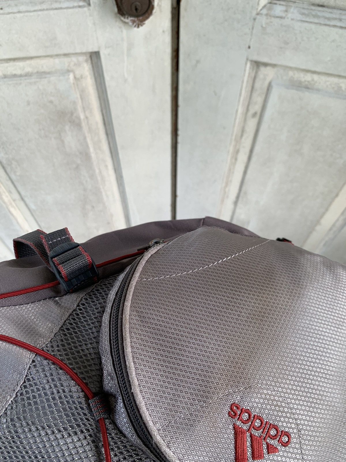 Adidas 🤎 Vintage Y2k Adidas Sling Bag Shoulder Crossbody One Strap Size ONE SIZE - 10 Thumbnail