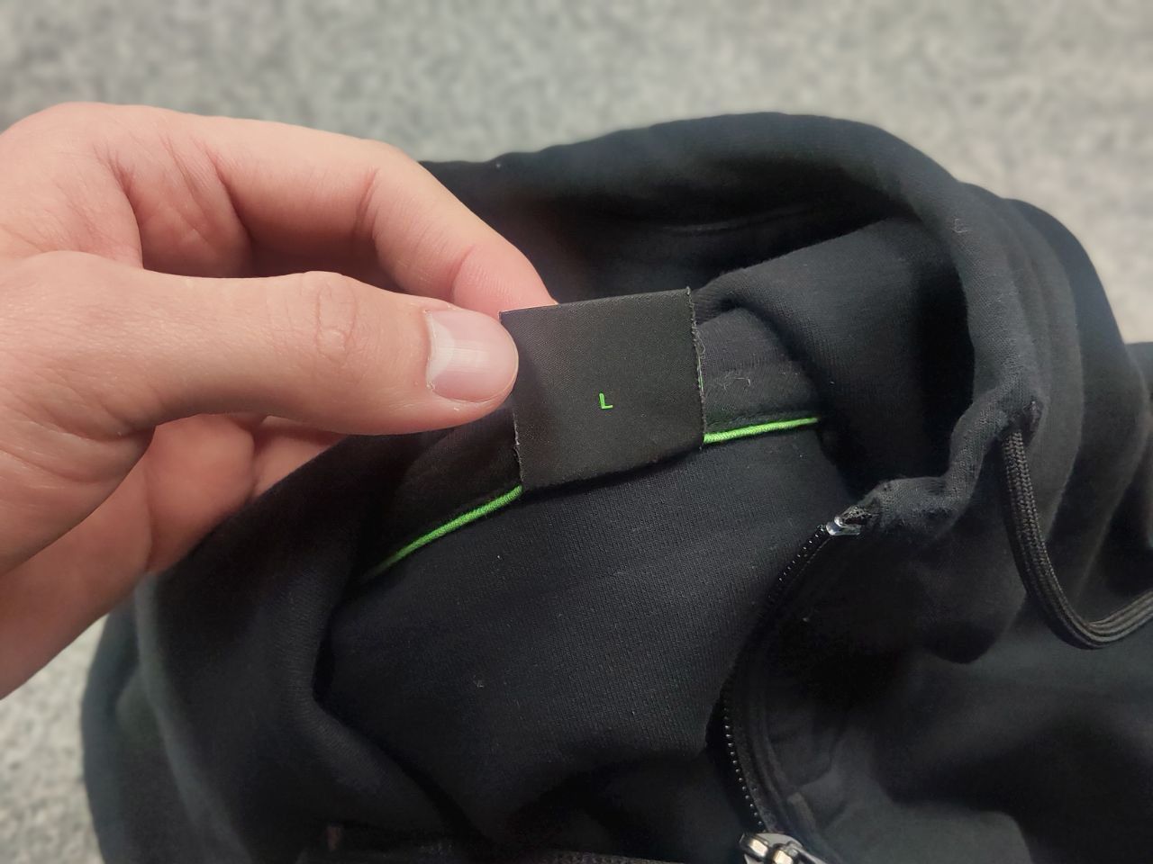 Hugo Boss Boss Through Saggy Black Logo Zip Pocket Hoodie Sweatshirt Size US L / EU 52-54 / 3 - 13 Thumbnail