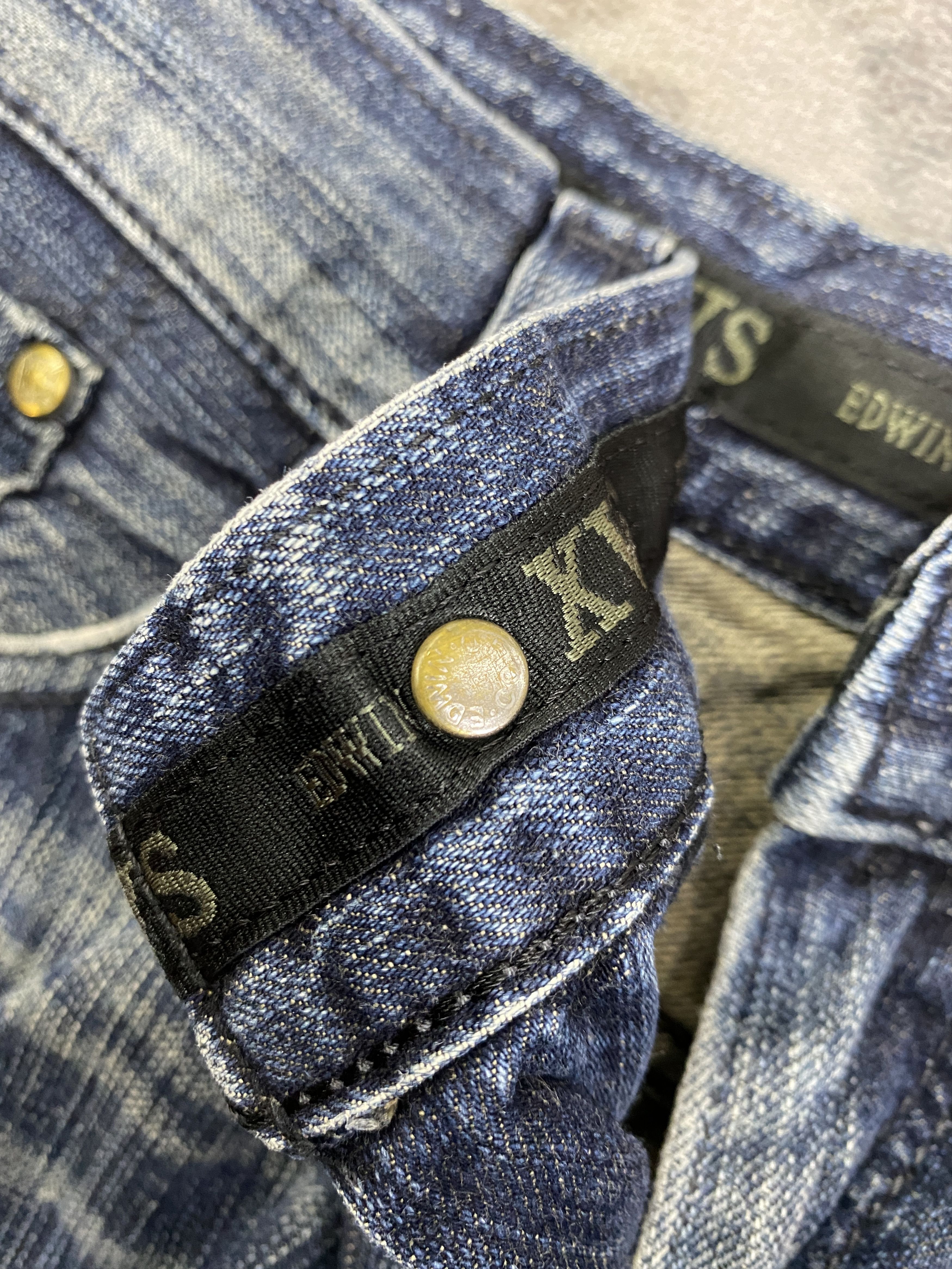Edwin Distressed Blue Vintage Edwin Flare Jeans 35x30 Denim-JN3844 Size US 35 - 7 Thumbnail