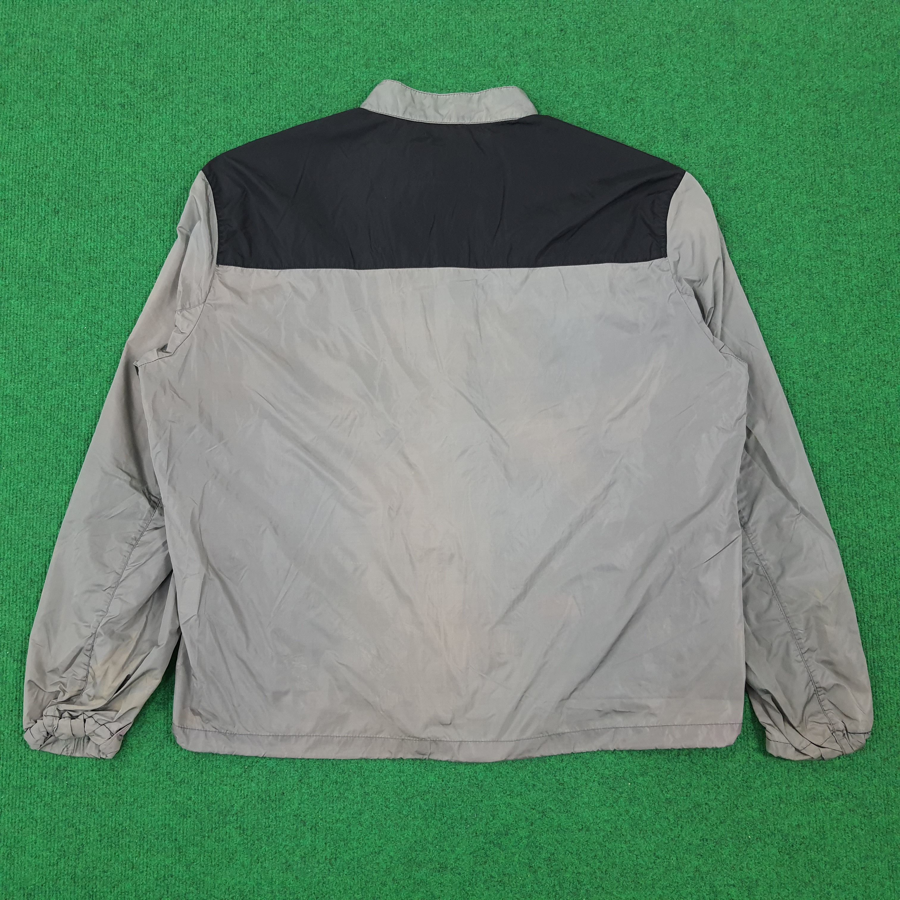 Vintage Vintage Prada Milano Windbraker Jacket Size US L / EU 52-54 / 3 - 3 Thumbnail