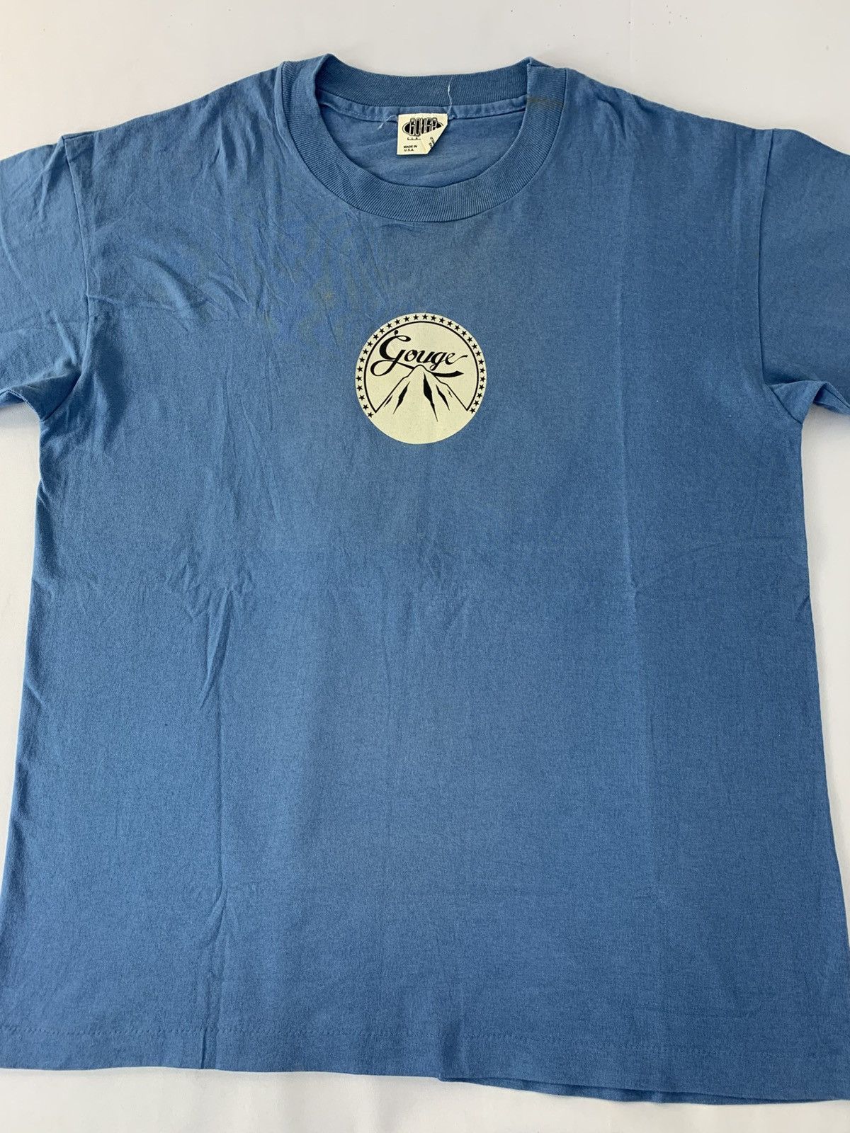 Vintage 90s Gouge USA Clothing Skate Big Logo Sky Blue Tee Size US L / EU 52-54 / 3 - 3 Thumbnail