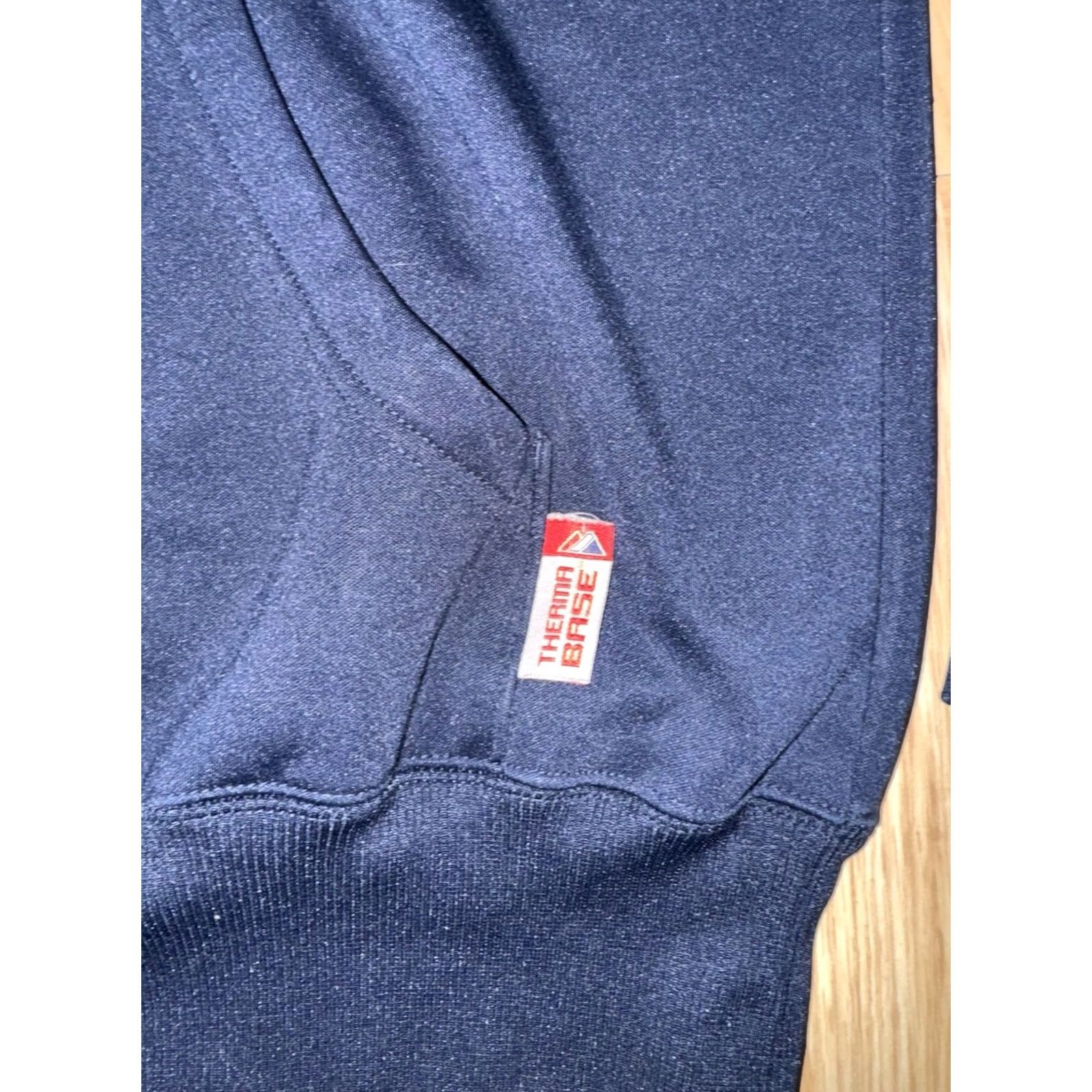 MLB Majestic NY Yankees MLB Hoodie Adult L Blue Therma Base Hooded Pockets Graphic Print Mens Size US L / EU 52-54 / 3 - 3 Thumbnail
