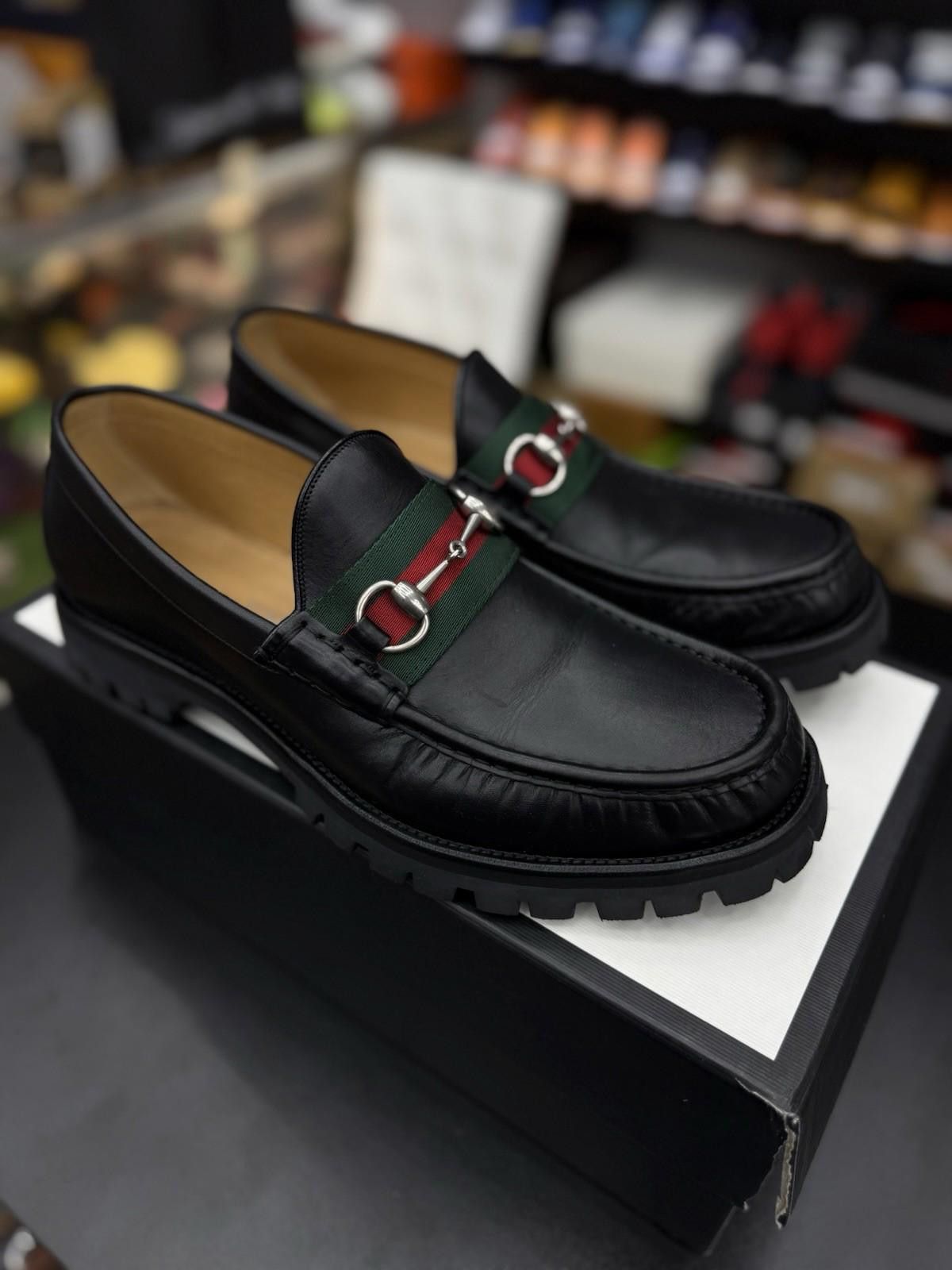 Gucci Men’s Gucci Dress Loafers Sneakers Leather $950 10G/10.5US Size US 10.5 / EU 43-44 - 2 Thumbnail