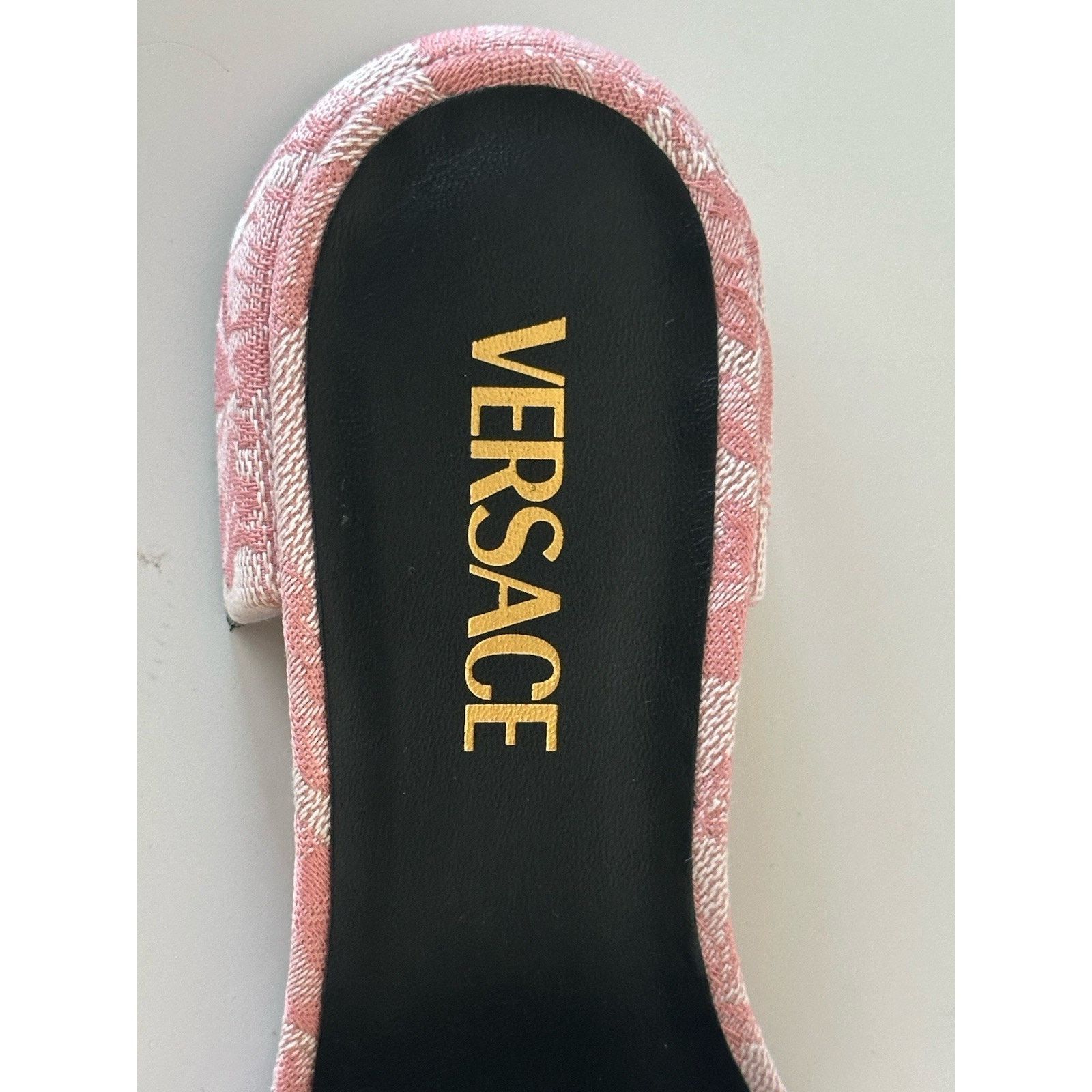 Versace VERSACE Womens Medusa Head Baby Pink Sandals 11.5 US 1014748 Size US 11.5 / IT 41.5 - 7 Thumbnail