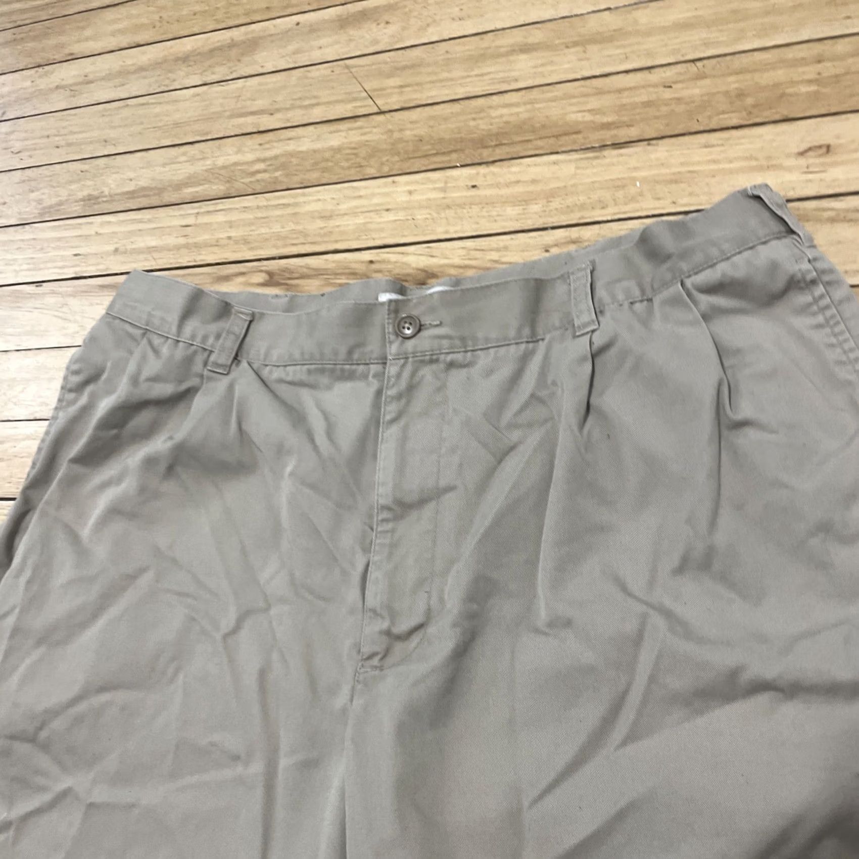 Lands' End VINTAGE Lands' End Pleated Shorts Men 36 Chino Casual 90s Y2k Khaki Beige 36x8 Mens Size US 36 / EU 52 - 4 Thumbnail