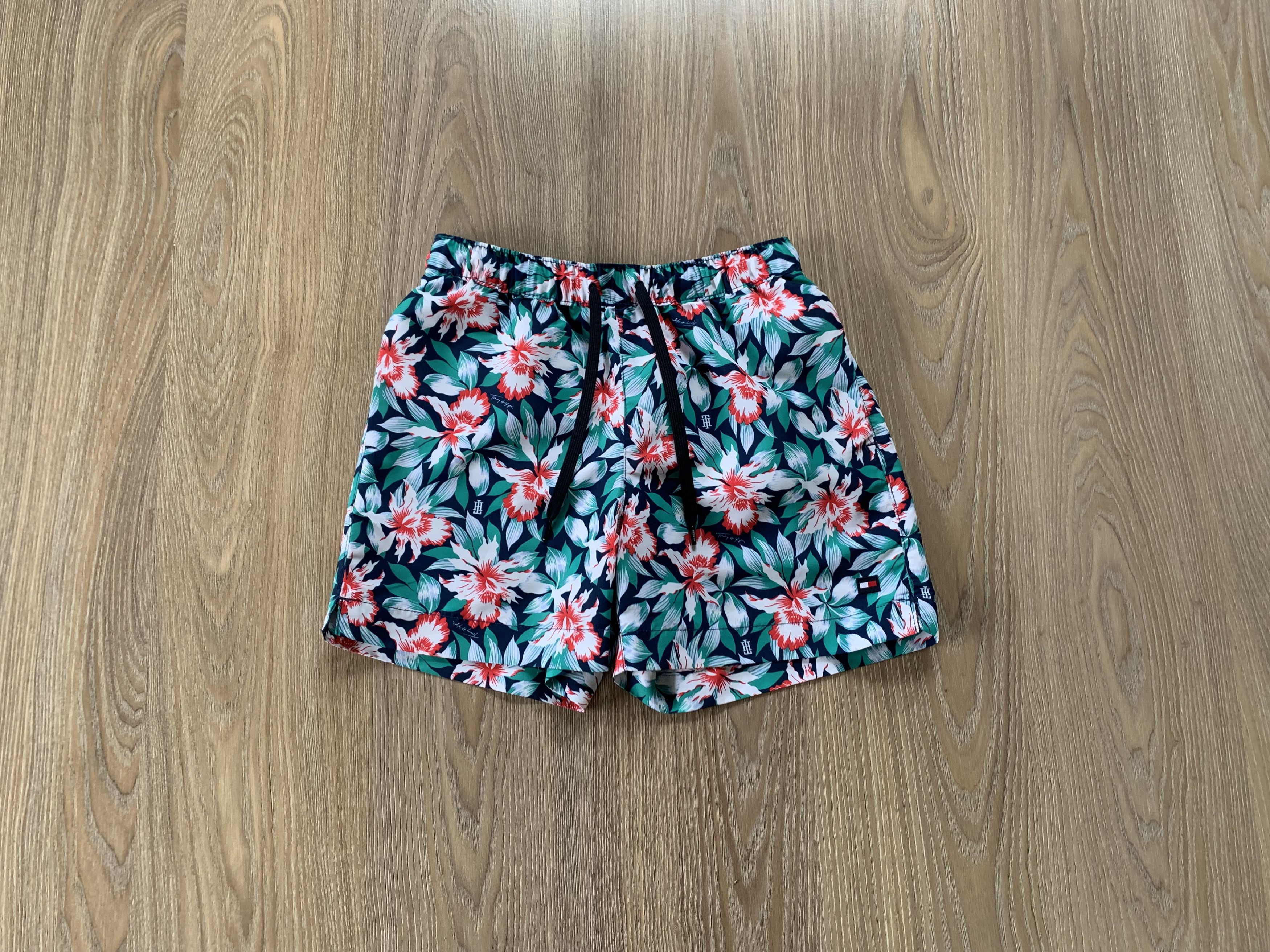 Tommy Hilfiger × Vintage Tommy Hilfiger Beach Swim Shorts Size US 30 / EU 46 - 1 Thumbnail