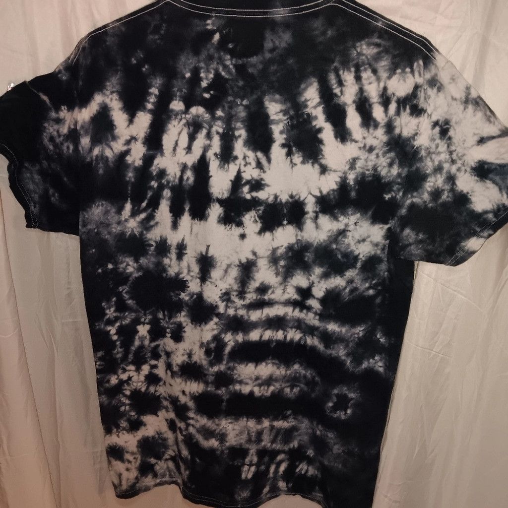 Serengeti Selena, t shirt, blue/black tye dye, men's medium, euc Size US M / EU 48-50 / 2 - 4 Thumbnail