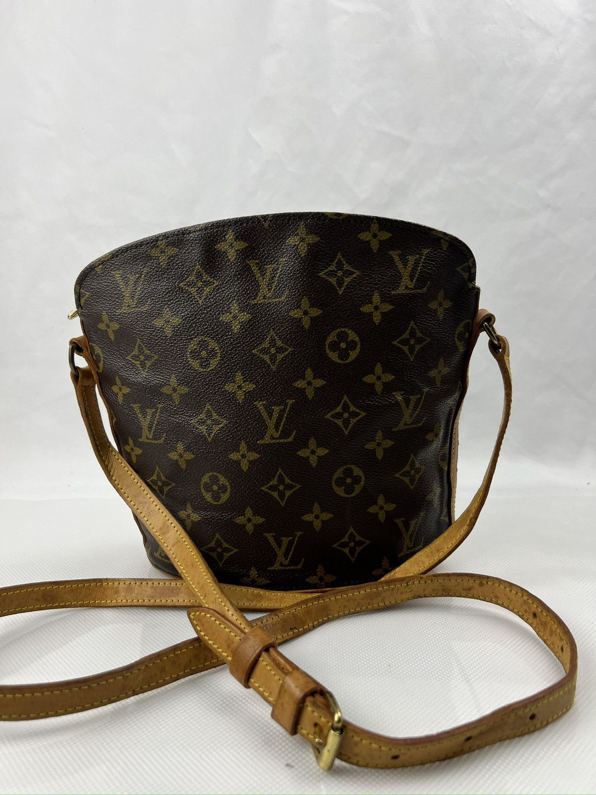 Louis Vuitton Authentic Vintage Louis Vuitton DROUOT Crossbody Bag Size ONE SIZE - 1 Thumbnail