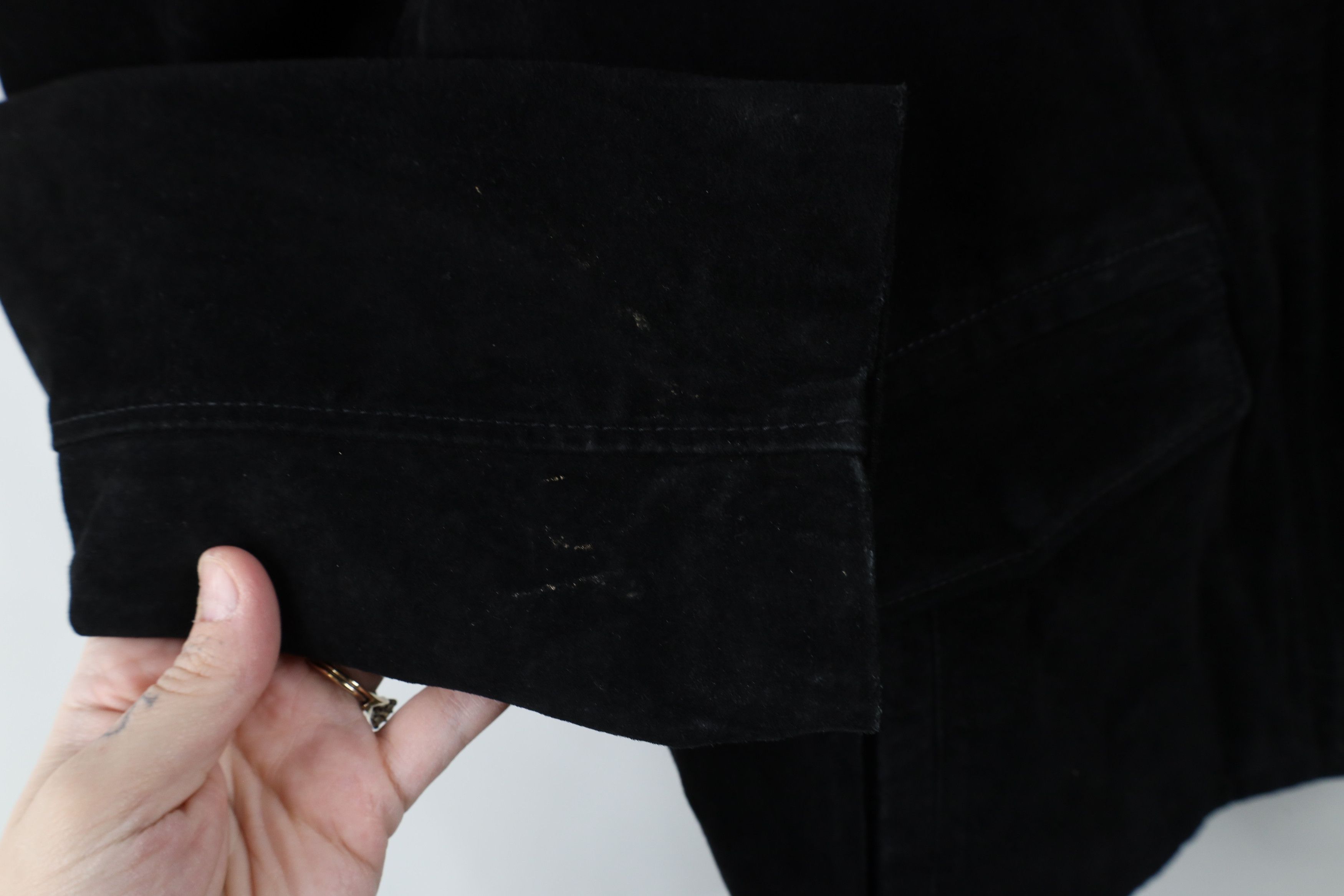 Vintage Vintage 90s Streetwear Quilted Suede Leather Jacket Black Size L / US 10 / IT 46 - 7 Thumbnail