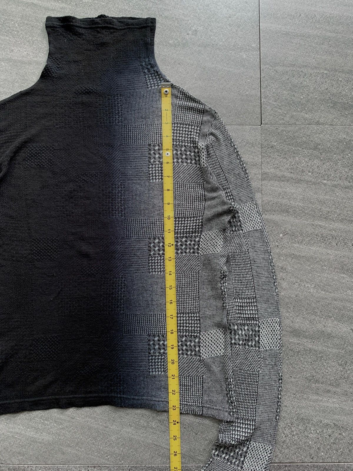 Yohji Yamamoto Gradient Patterned Ls Top Size US M / EU 48-50 / 2 - 8 Thumbnail