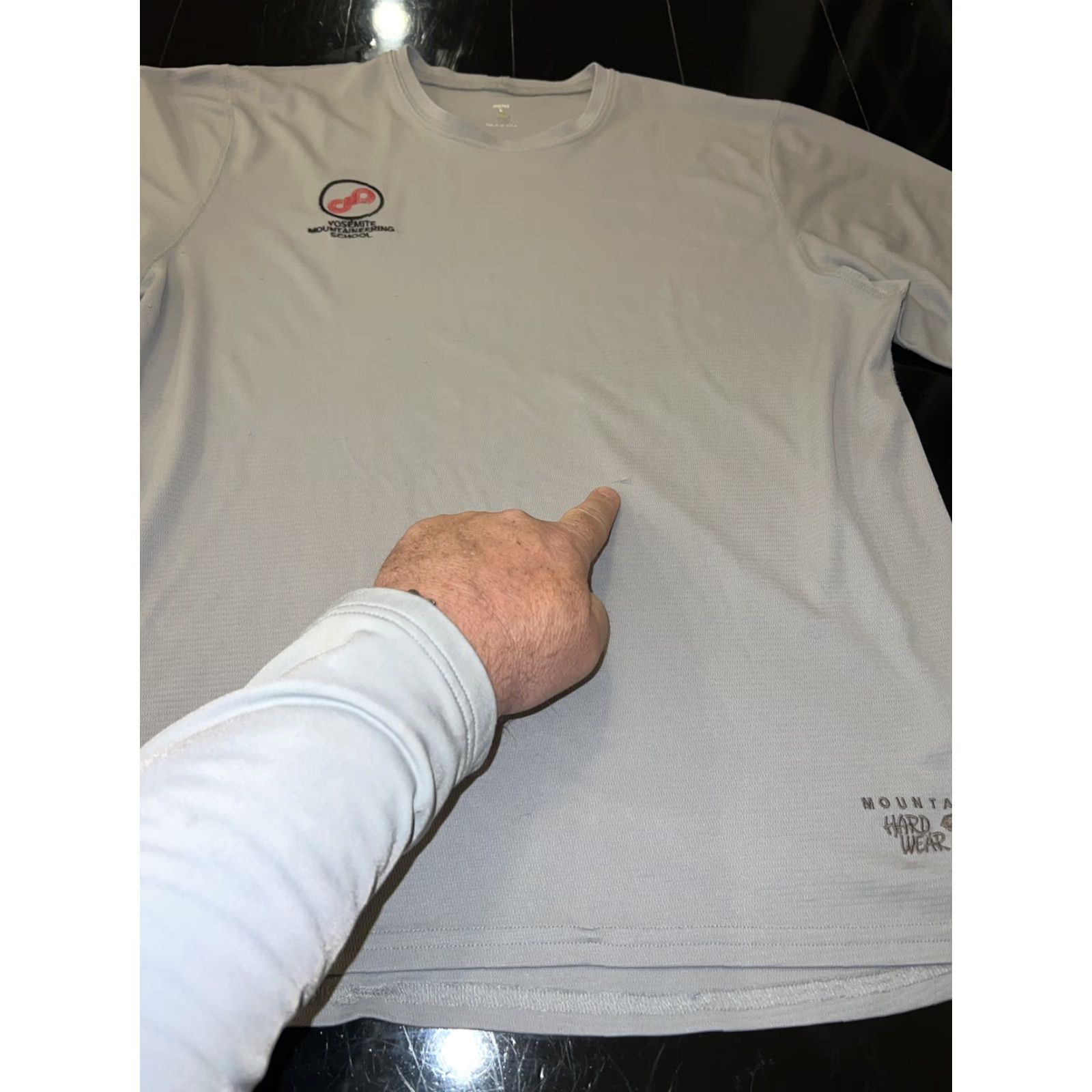 Vintage VINTAGE Yosemite Mountaineering School Shirt L Gray Unbranded Adults Regular Short Sleeve Crew Neck Mountain Rock Climber Logo 70s All Seasons Size US L / EU 52-54 / 3 - 6 Thumbnail
