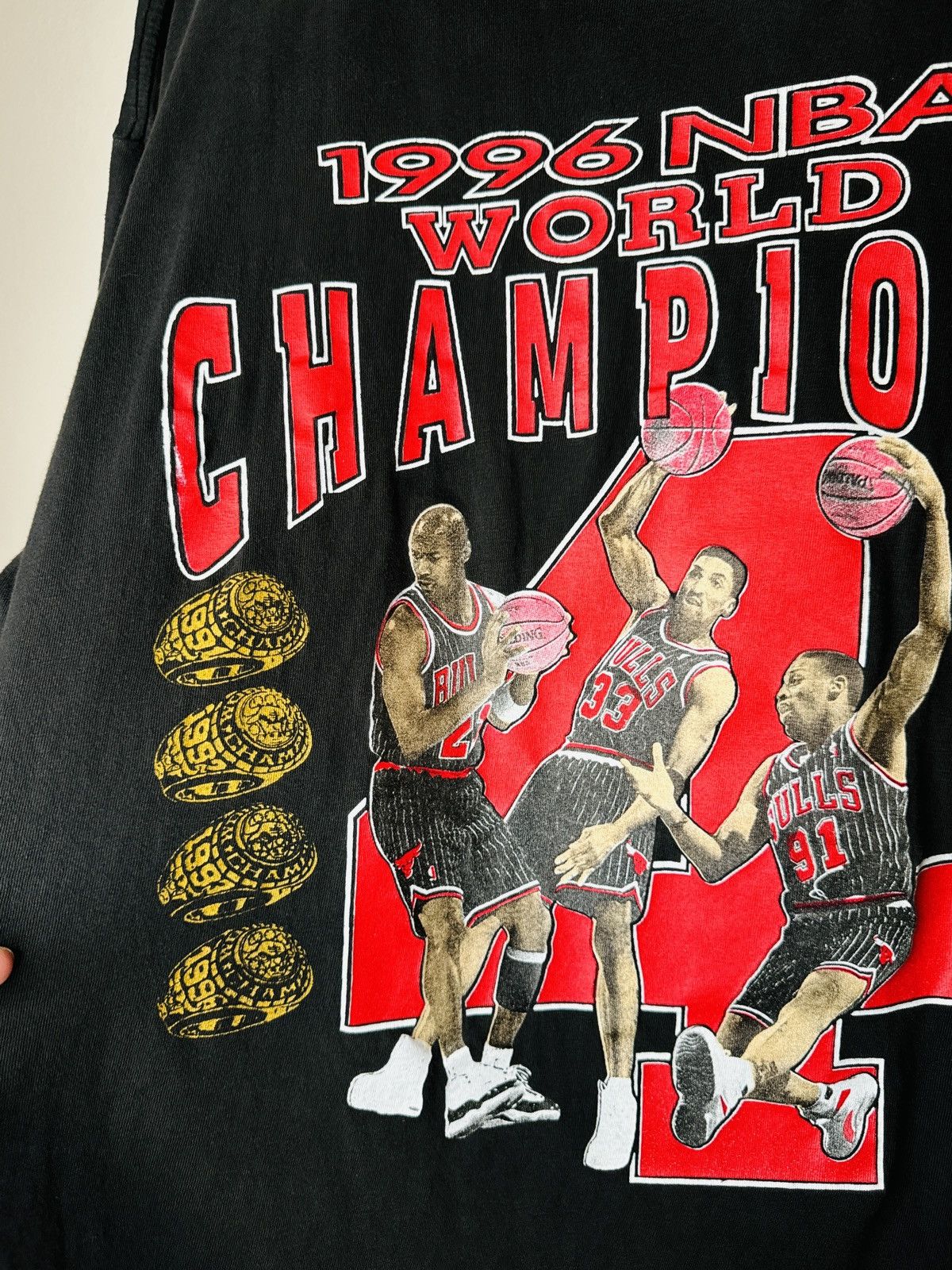 NBA × Vintage 1996 Chicago Bulls Jordan Pippen Rodman Tee BOXEY FIT Size US XL / EU 56 / 4 - 2 Thumbnail