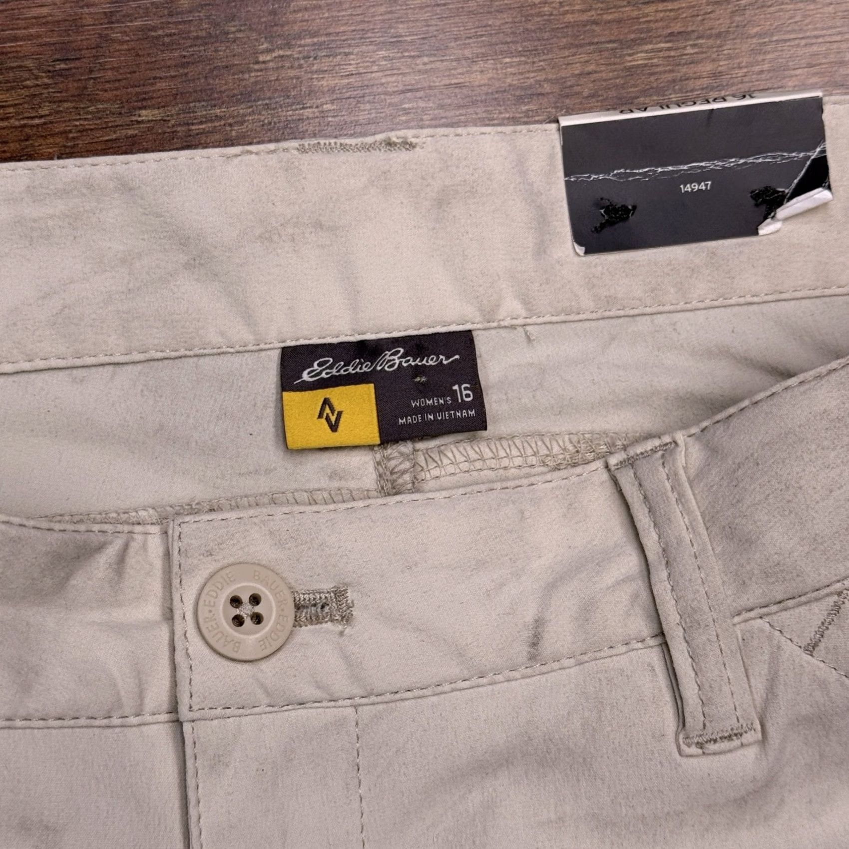 Eddie Bauer Eddie Bauer Travex Pants Womens 16 Tan Mid Rise Stretch New Casual Straight Cargo Hiking Fall Spring Summer Winter Men/Women? Size 38" / US 16 / IT 52 - 7 Thumbnail