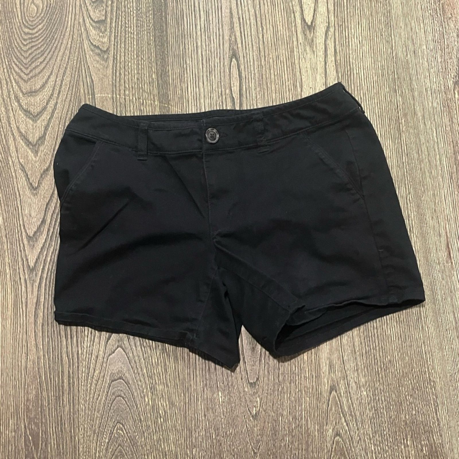 American Eagle Outfitters American Eagle Midi Shorts Mid-Rise Super Stretch Cotton Size 28" / US 6 / IT 42 - 1 Thumbnail