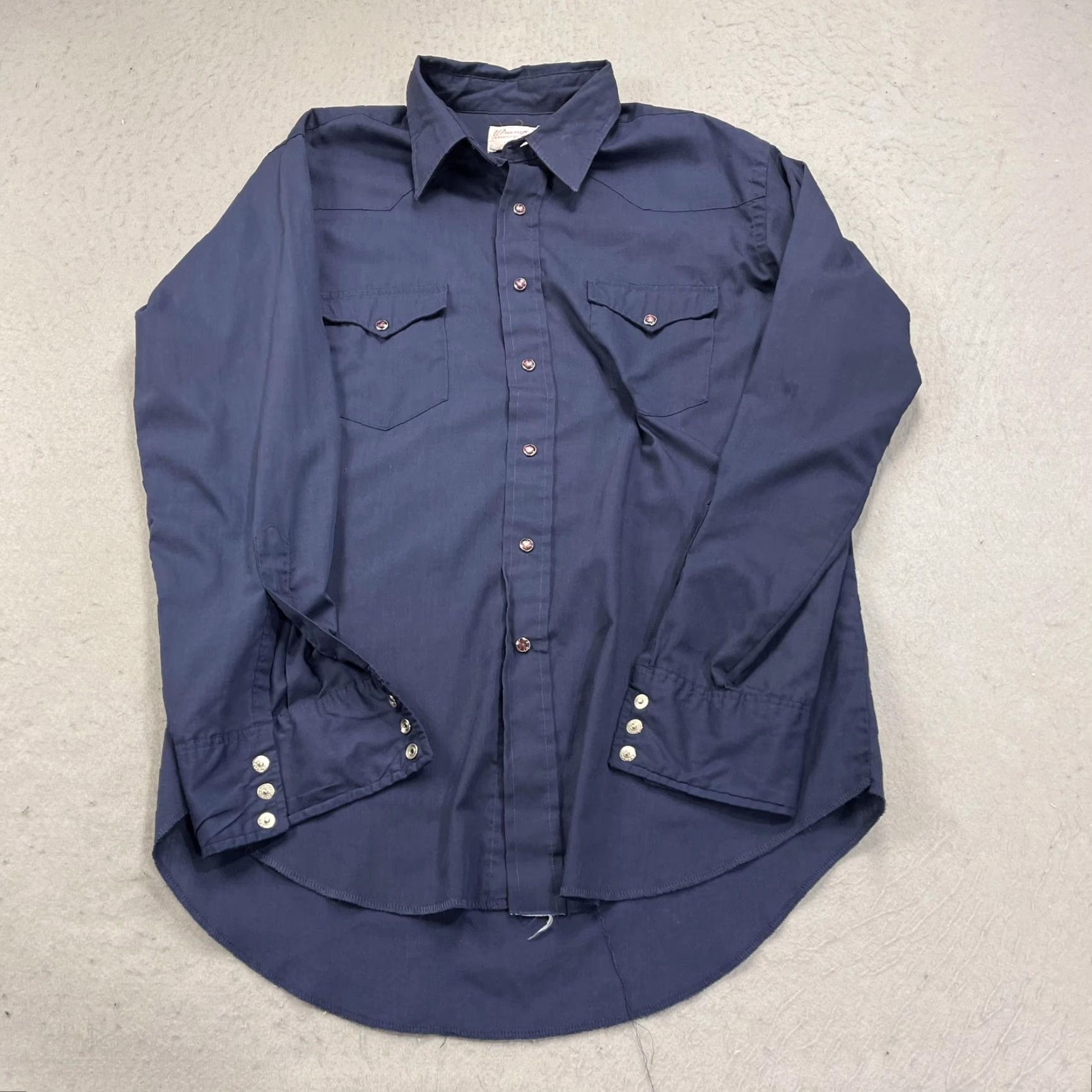 Wrangler VINTAGE Wrangler Shirt Mens XL Blue Long Sleeve Western Snap Long Tails USA Ranch 70s Mens Size US XL / EU 56 / 4 - 2 Thumbnail