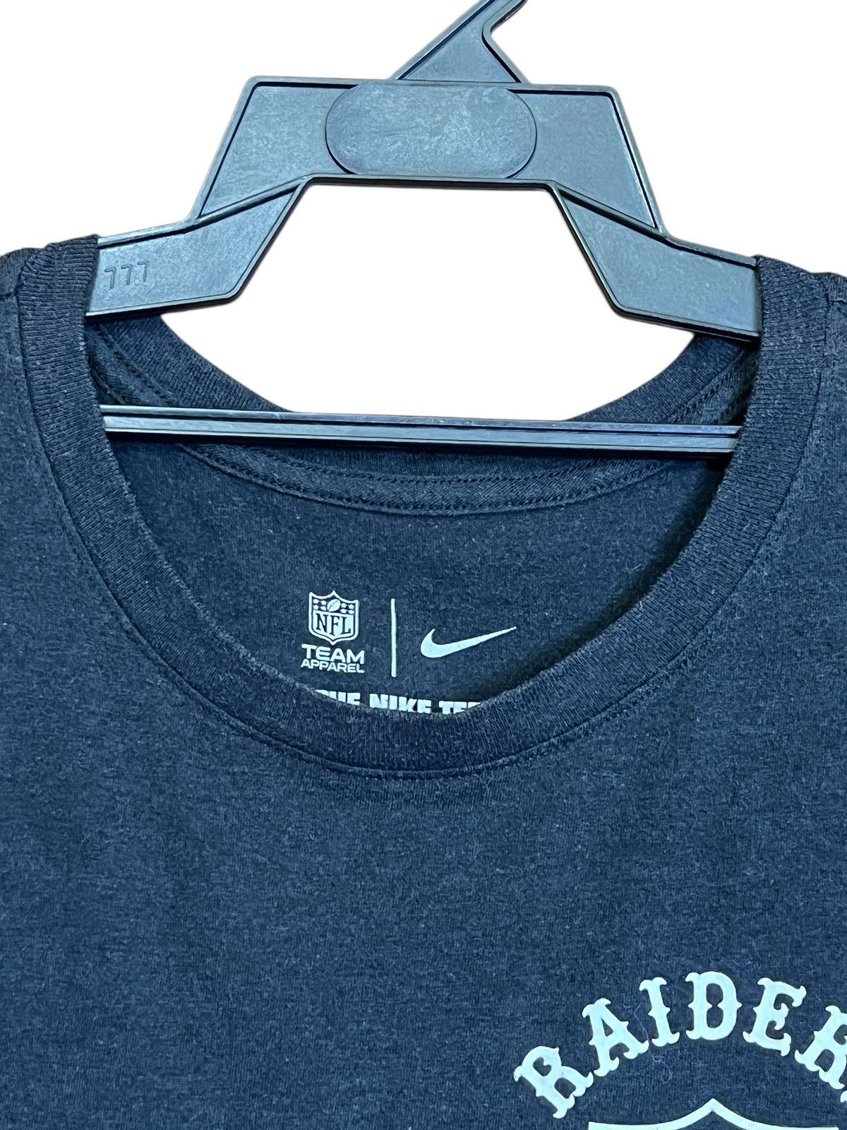 Nike NIKE x OAKLAND RAIDERS NFL TRI-BLEND TEE SHIRT Size US M / EU 48-50 / 2 - 5 Thumbnail