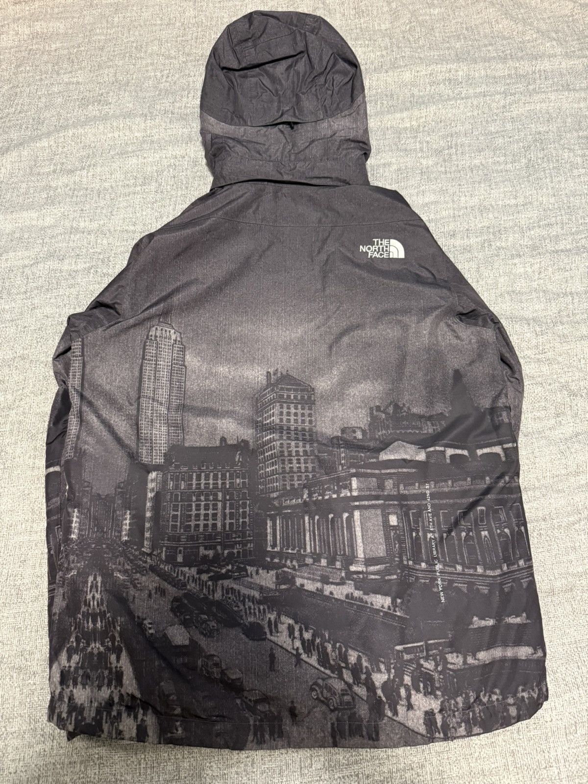 Supreme × The North Face Supreme TNF the north face 08ss night summit skyline jacket Size US M / EU 48-50 / 2 - 7 Thumbnail
