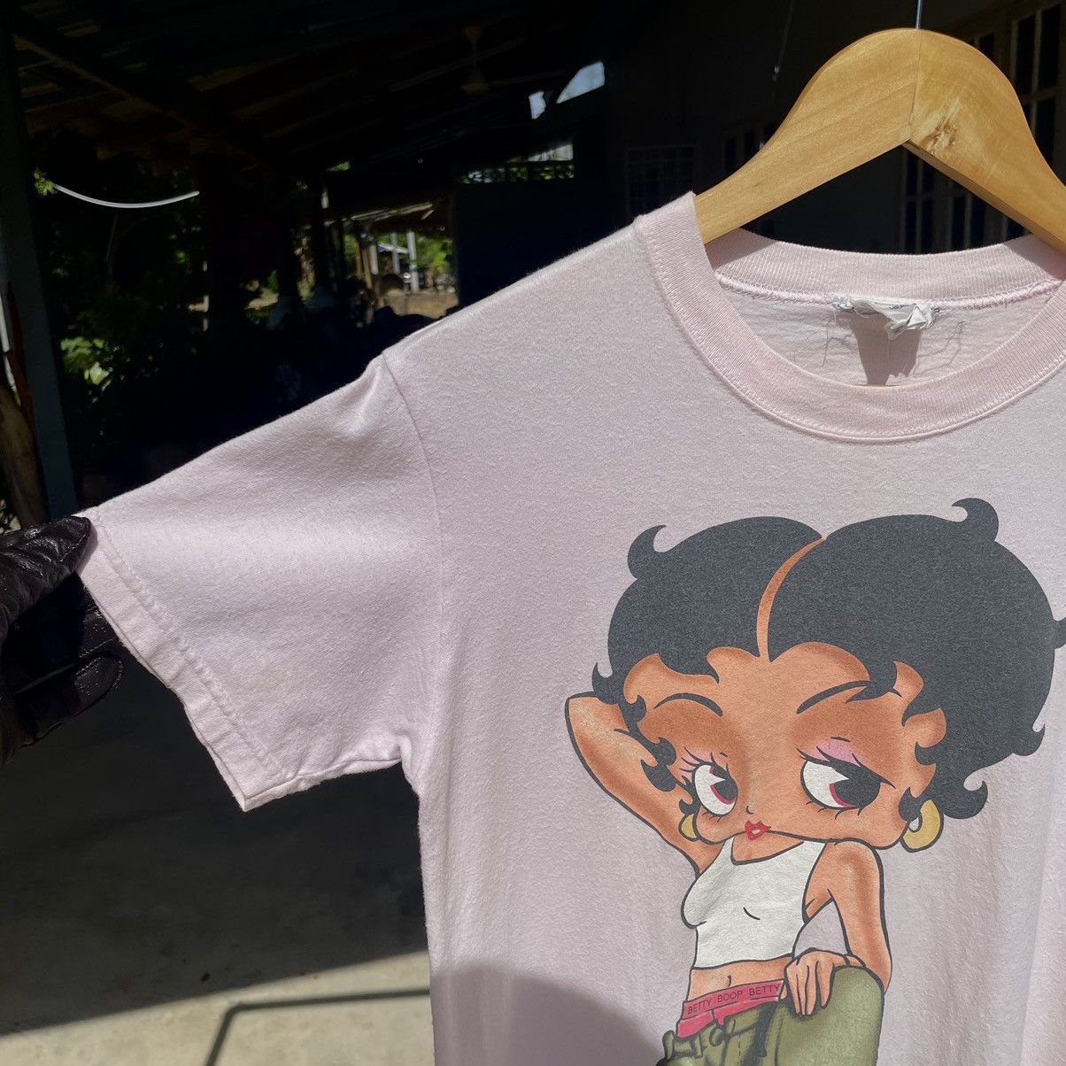 Vintage 🇺🇸VINTAGE 1996 BETTY BOOP HIP HOP MIRROR CARTOON NUDE T-SHIRT Size S / US 4 / IT 40 - 6 Thumbnail