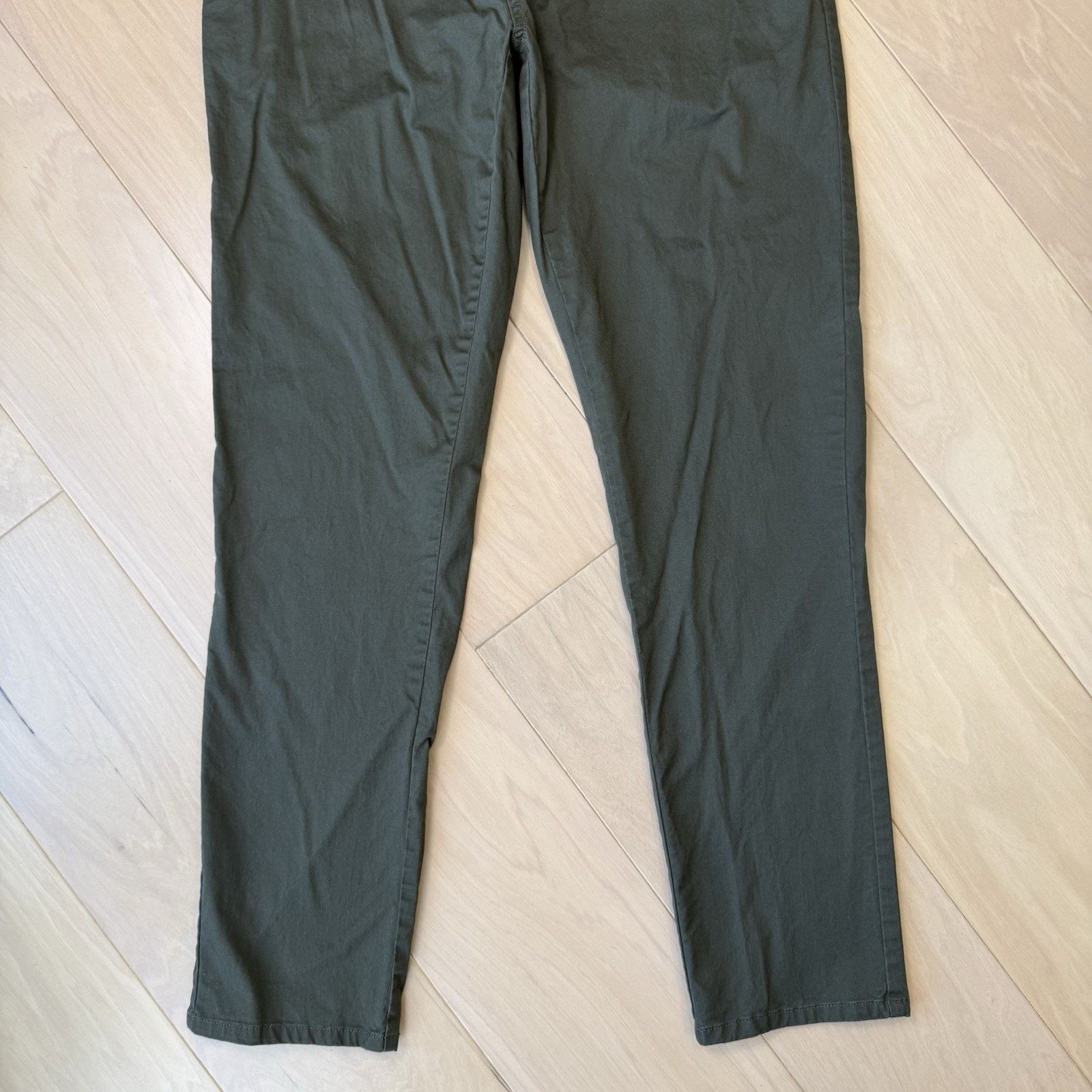 Vuori Vuori Collins Chino Pants 34 Green Cotton Minimalist Size US 34 / EU 50 - 4 Thumbnail