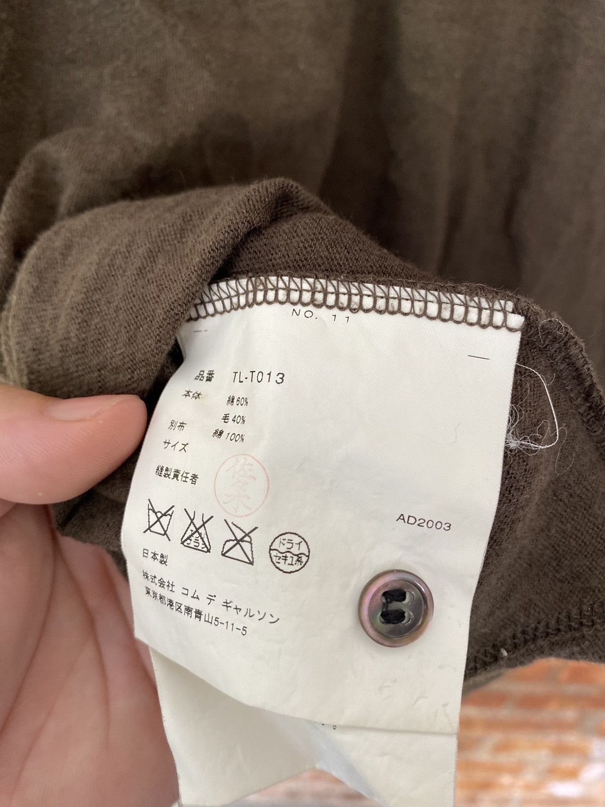 Comme des Garcons AW03 Tricot Asymmetrical button wool Size M / US 6-8 / IT 42-44 - 8 Thumbnail