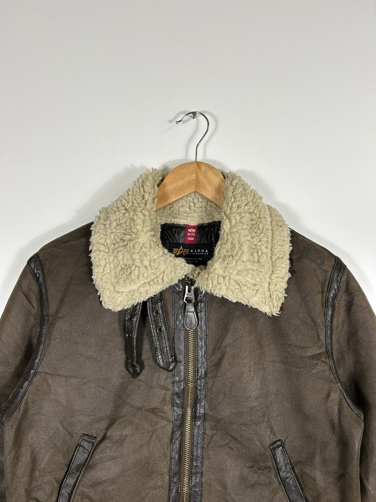 Alpha Industries ⚡️Vintage Y2K Alpha Industries B3 Style Jacket Size US M / EU 48-50 / 2 - 4 Thumbnail