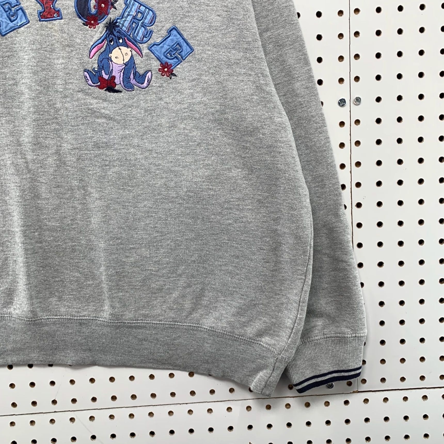 Disney VINTAGE Disney Eeyore Sweatshirt Womens Large Gray Fleece Embroidered Oversized Size L / US 10 / IT 46 - 6 Thumbnail