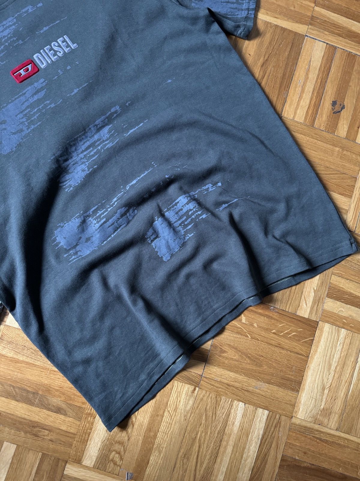 Diesel × Japanese Brand × Vintage Diesel Vintage T-Shirt Big Logo Distressed Faded Japanese Size US XL / EU 56 / 4 - 7 Thumbnail