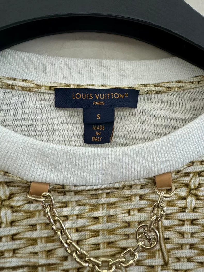Louis Vuitton Louis Vuitton By the Pool Lafite Pattern Tie Round Neck Sh Size US S / EU 44-46 / 1 - 3 Thumbnail