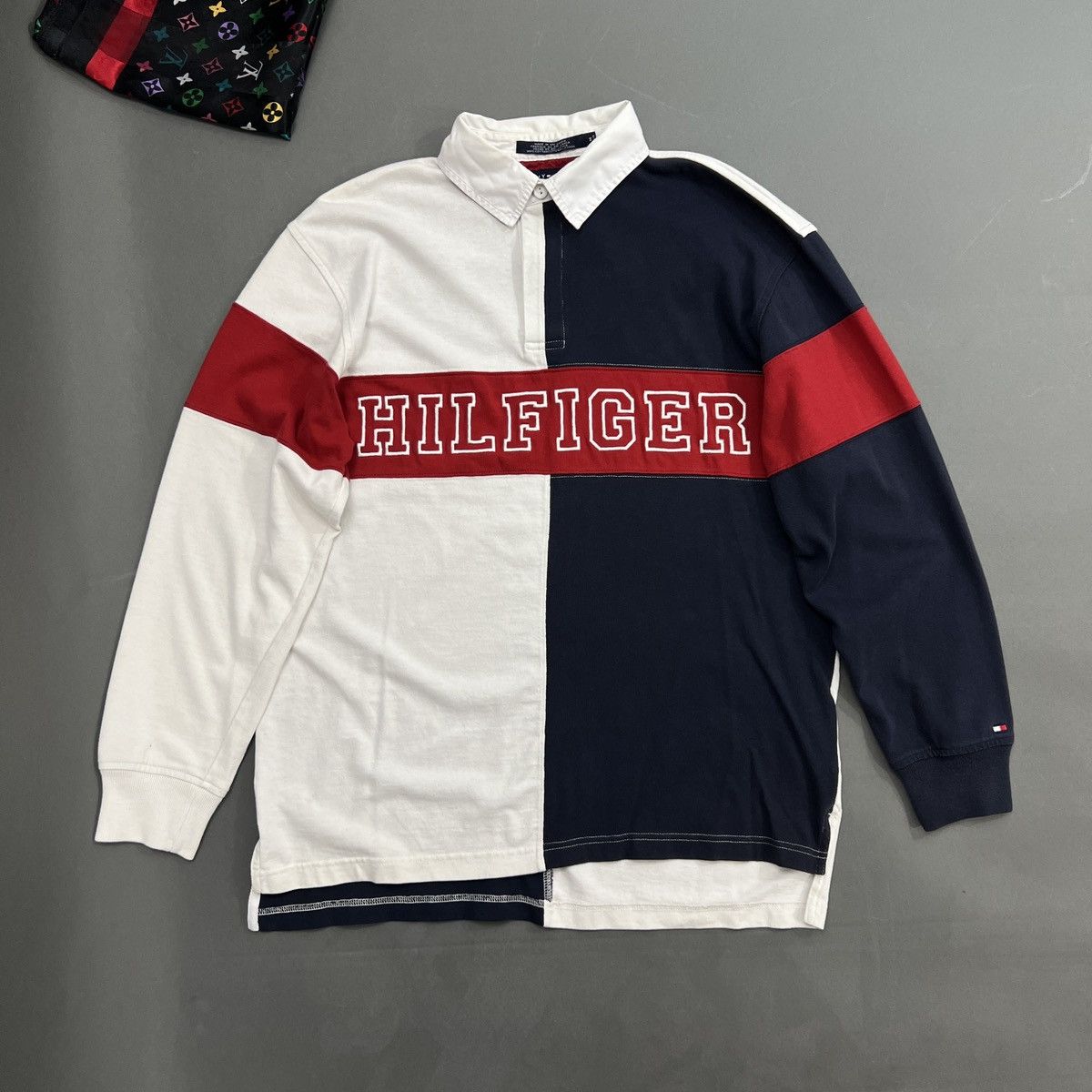 Tommy Hilfiger Rare Color Blocked Tommy Hilfiger Long Sleeve Polo Shirt Size US M / EU 48-50 / 2 - 1 Thumbnail