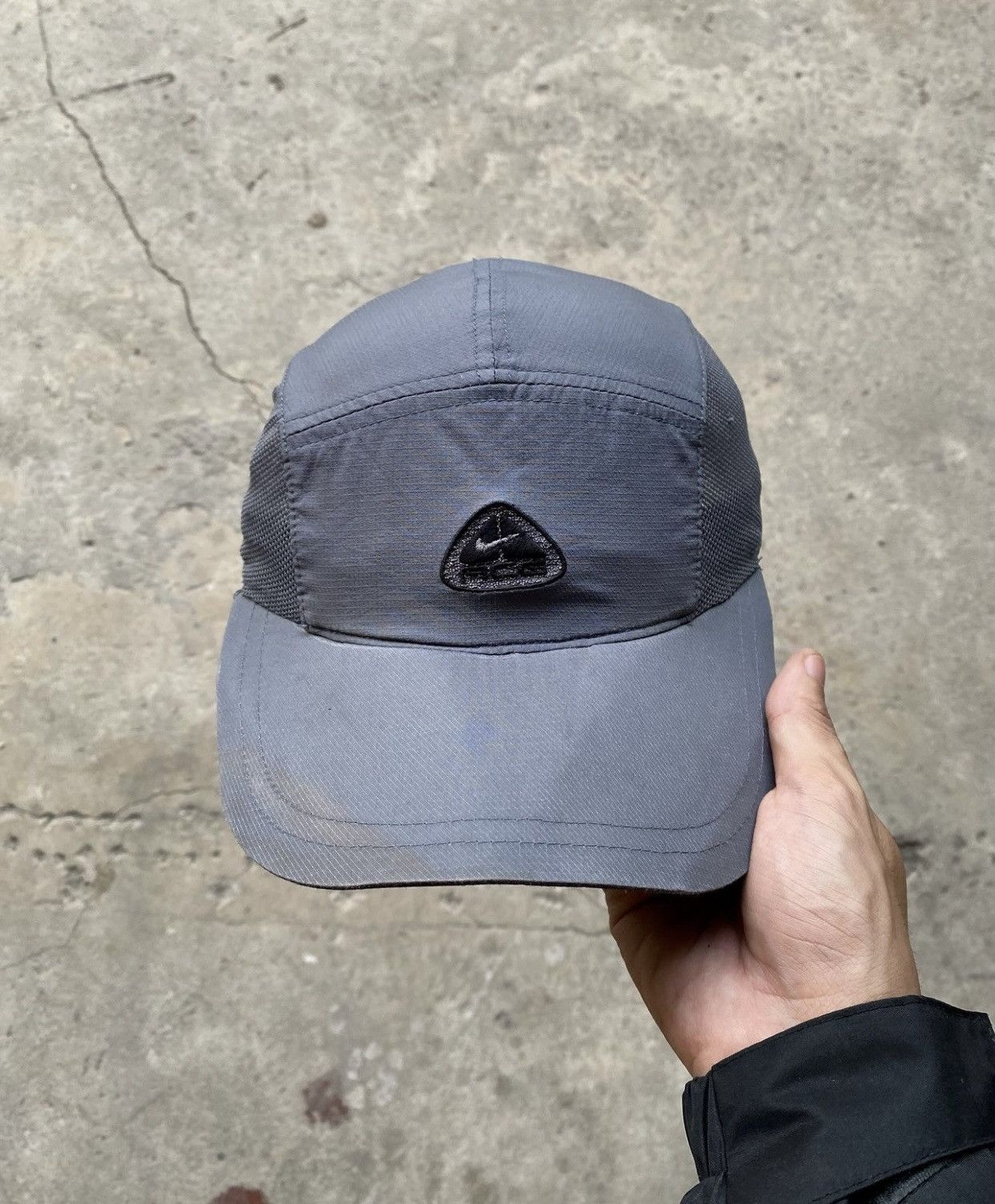 Nike acg 5 panel hat hotsell